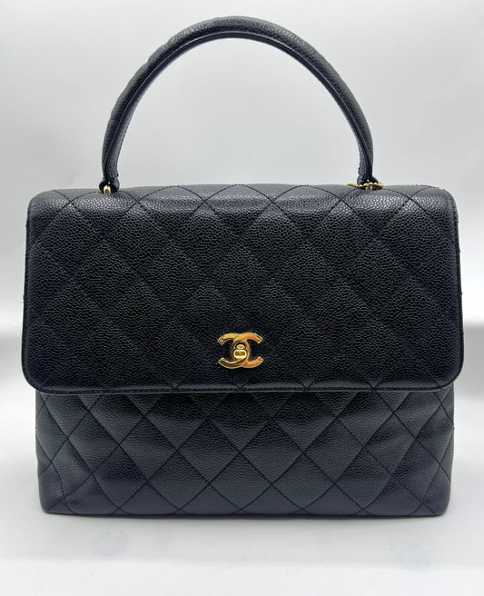 Chanel Vintage Kelly Top Handle Bag in Carviar             (🇵🇭P163,400)