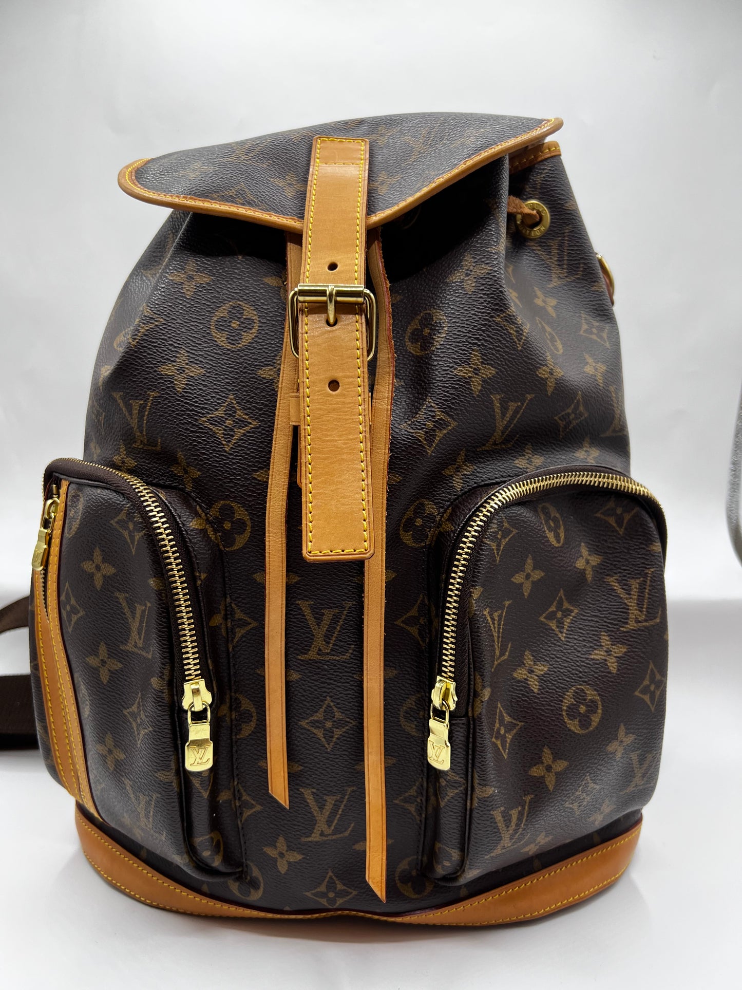 Louis Vuitton Monogram Bosphore Back Pack               (🇵🇭P77,400)