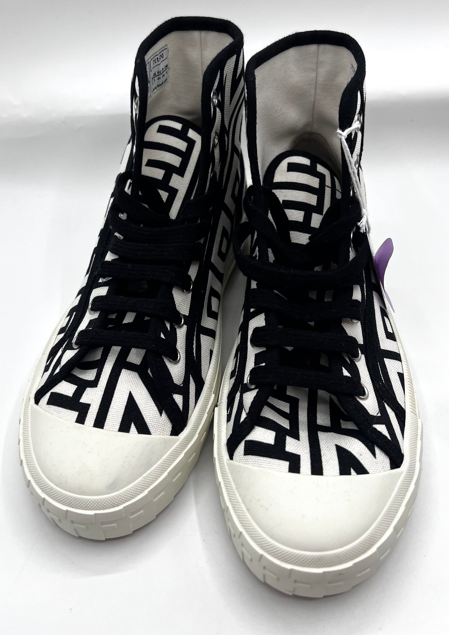 Fendi Domino High Top Sneakers size 8 (26cm) women     (🇵🇭P20,640)