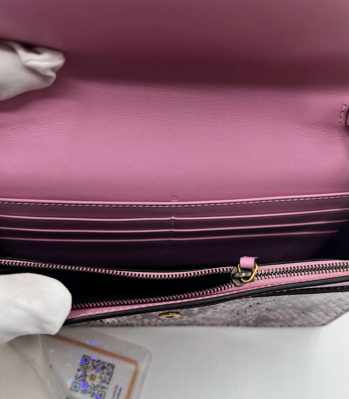 Gucci Snakeskin Mini Queen Margaret Wallet On Chain       (🇵🇭P46,440)