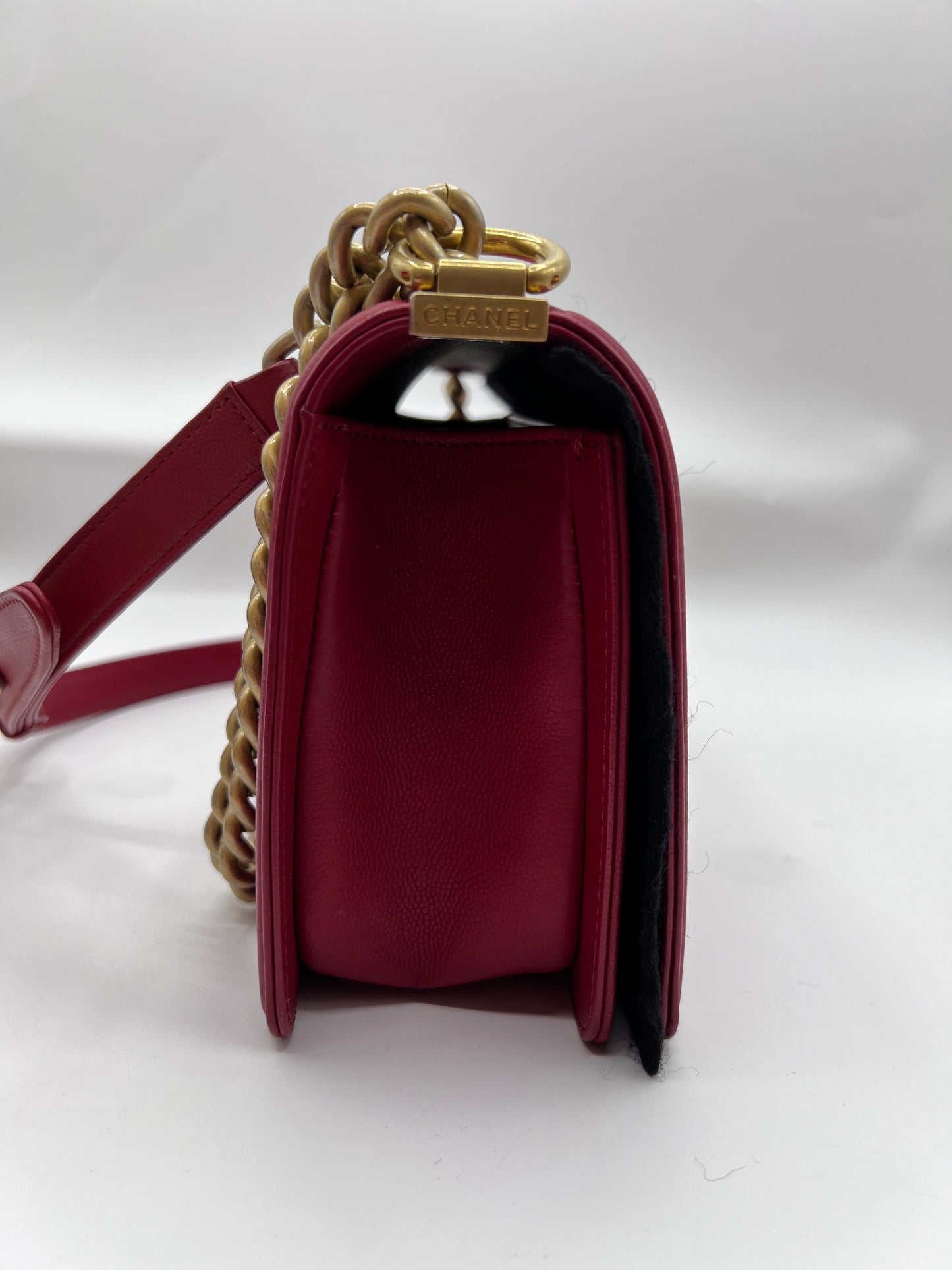 Chanel Caviar red Leboy Old Medium GHW