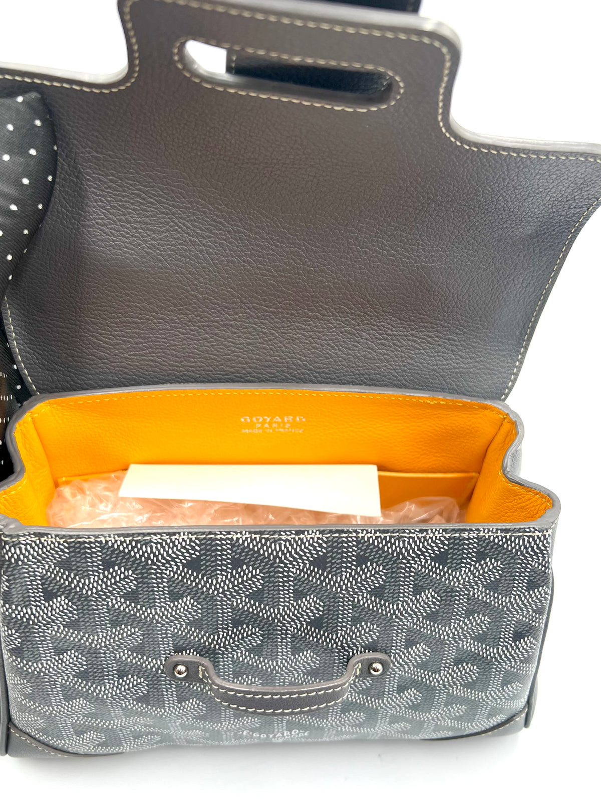 Goyard Mini Saigon Gray 2 way Bag w/ Box & Dust Bag           (🇵🇭P198,000)