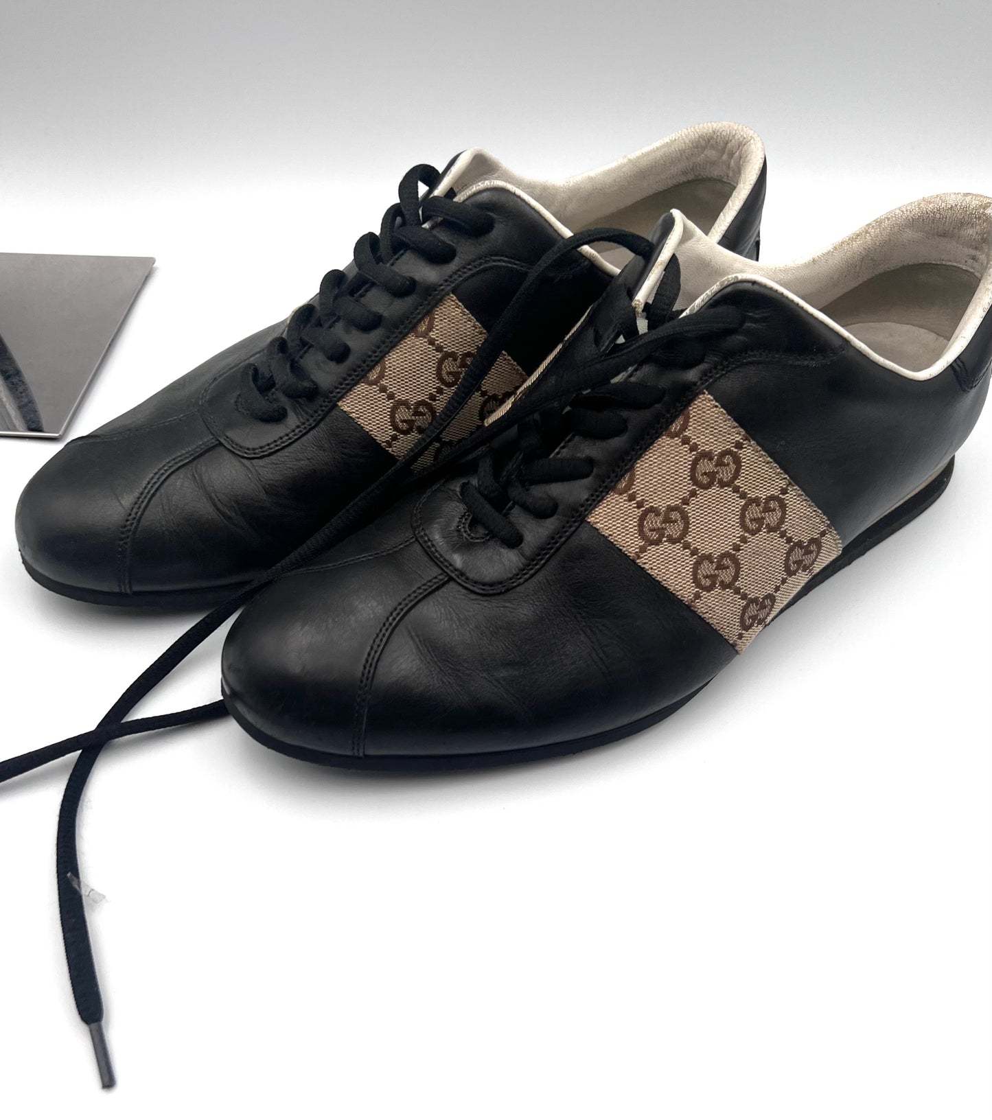 Gucci Semi Formal  Mens Leather Shoes S 40 1/2          (🇵🇭P12,040)