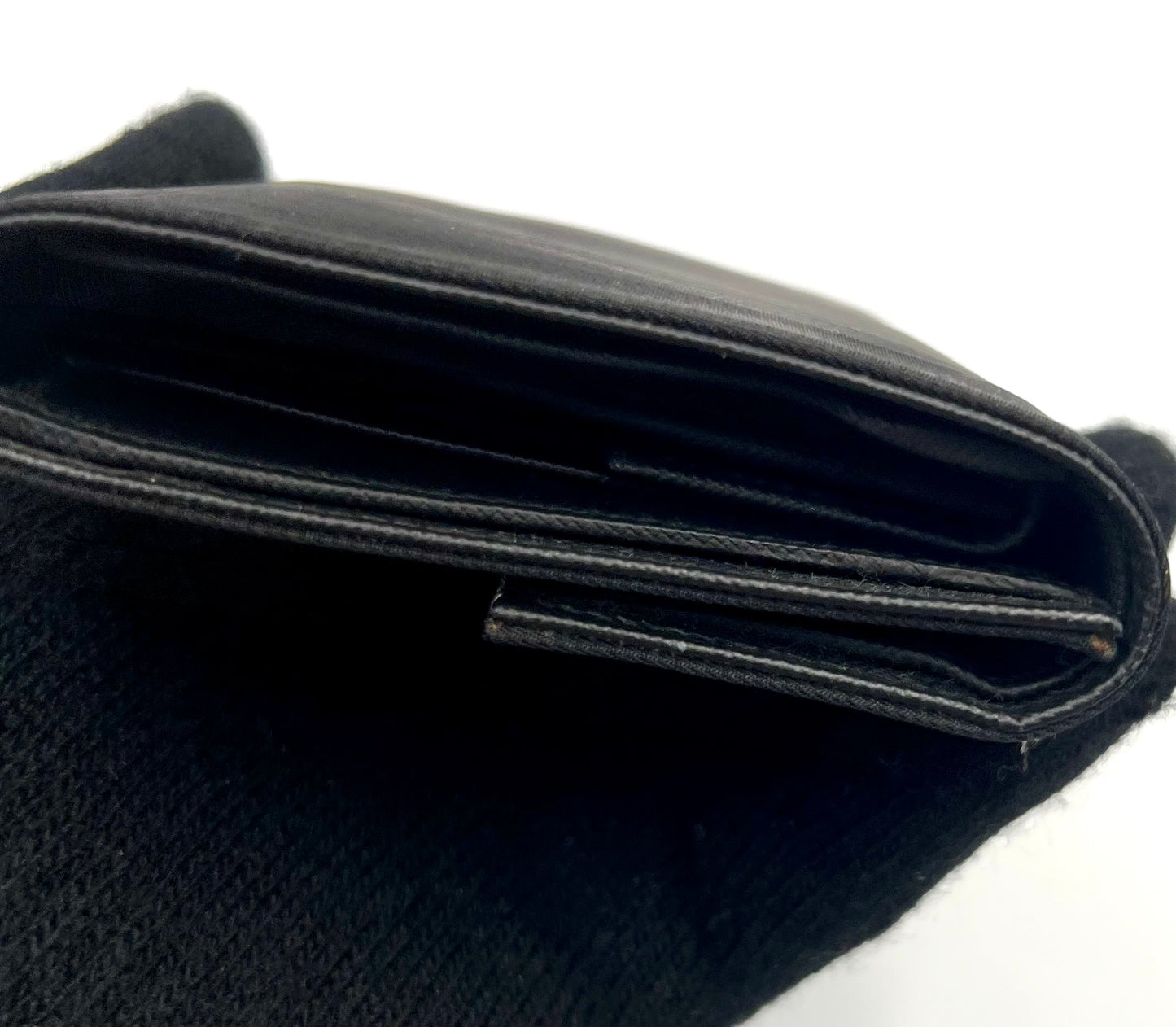 Prada Tessuto Pocono Logo Black Nylon Semi Long Wallet  (🇵🇭P13,760)