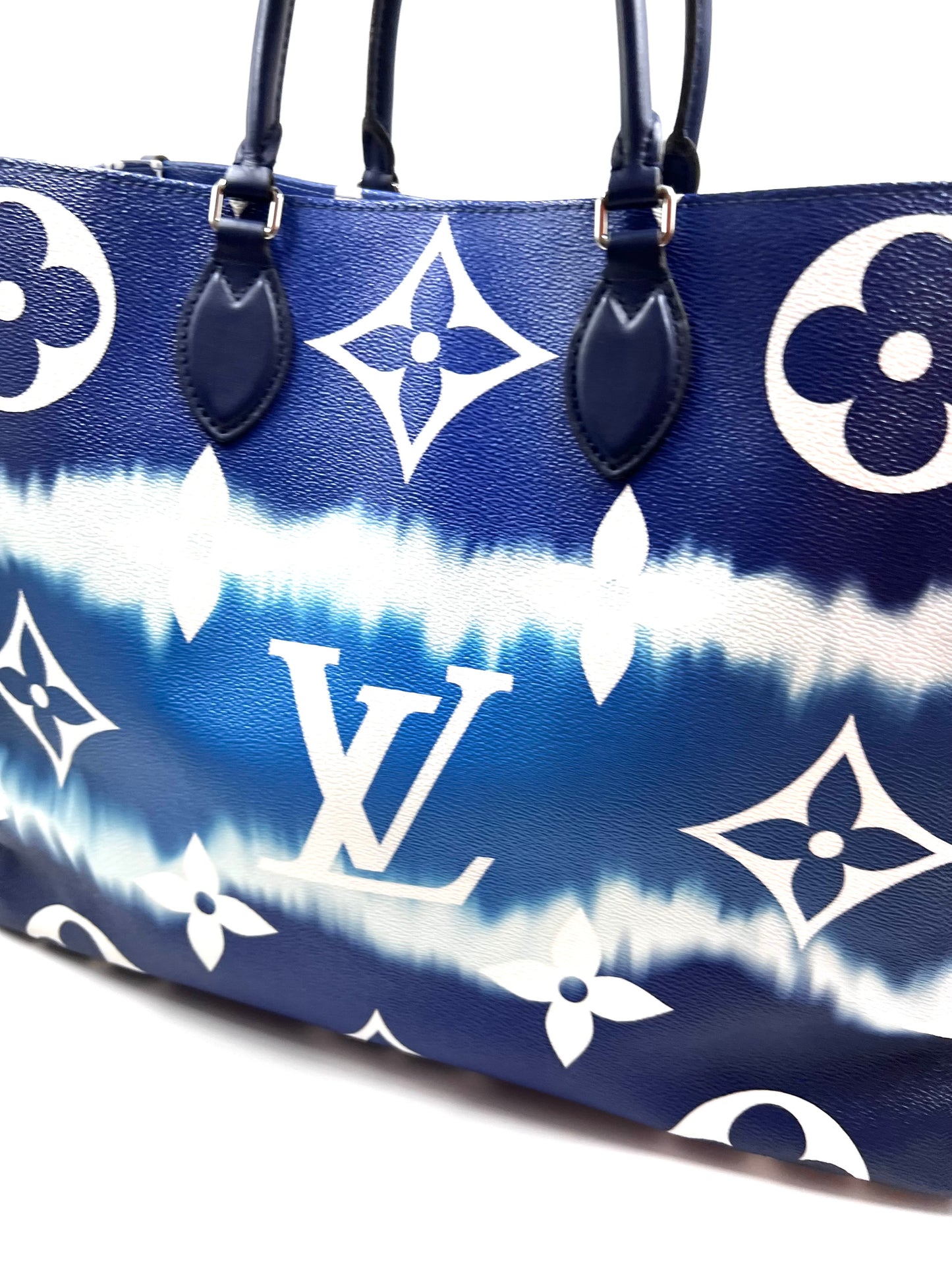 Louis Vuitton Escale On The Go Gm Size (🇵🇭P120,400)