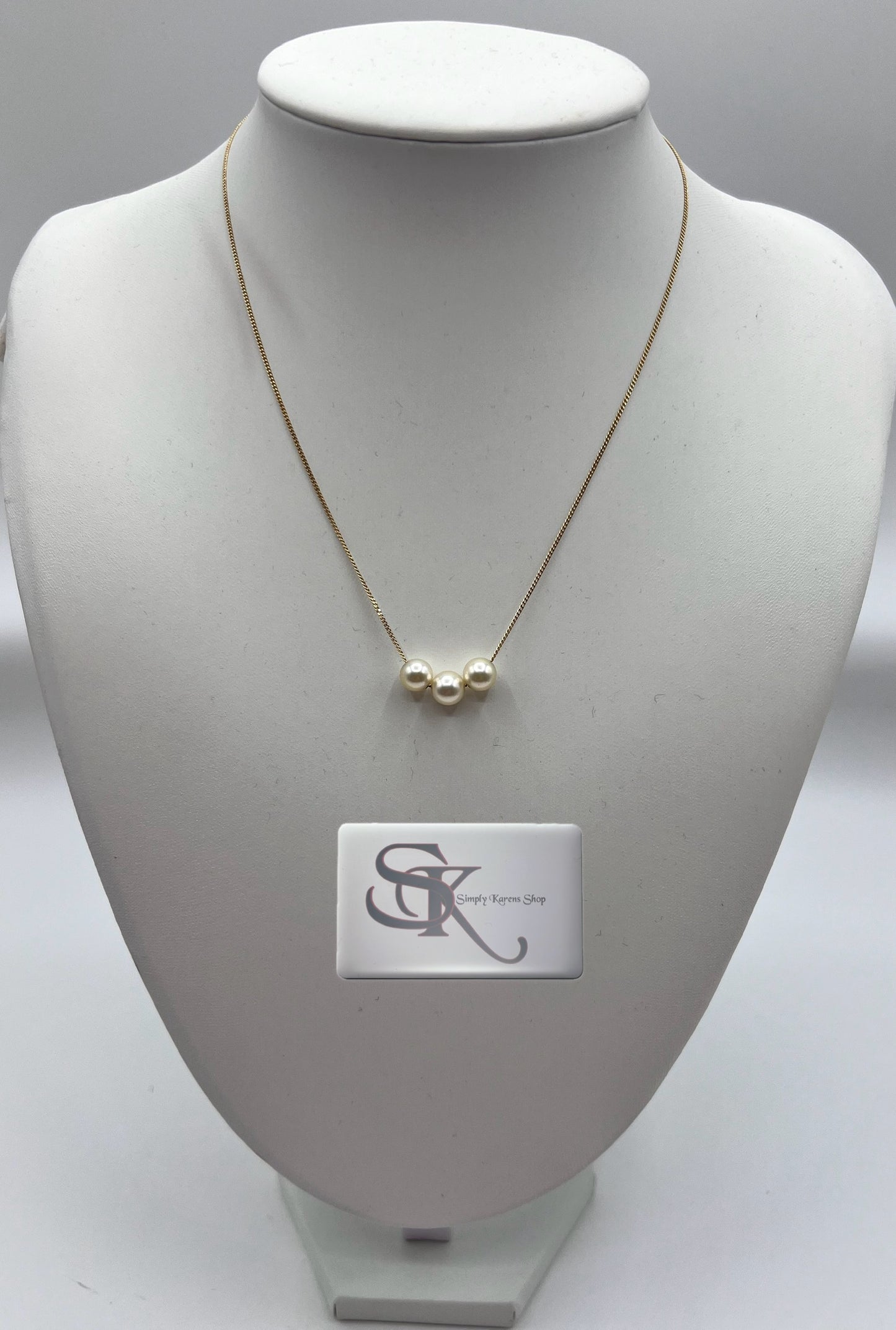 K18 3 Floating Akoya Pearl 2.81 grams / 40cm