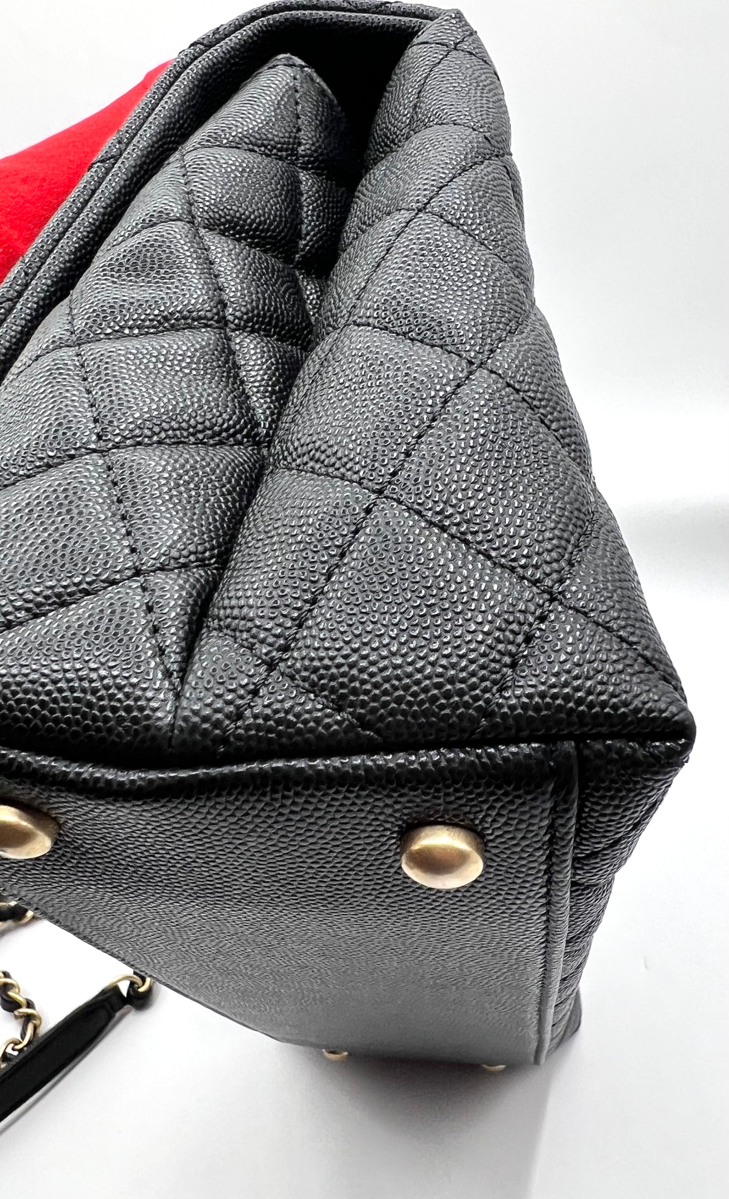 Chanel Top Handle Caviar MM size