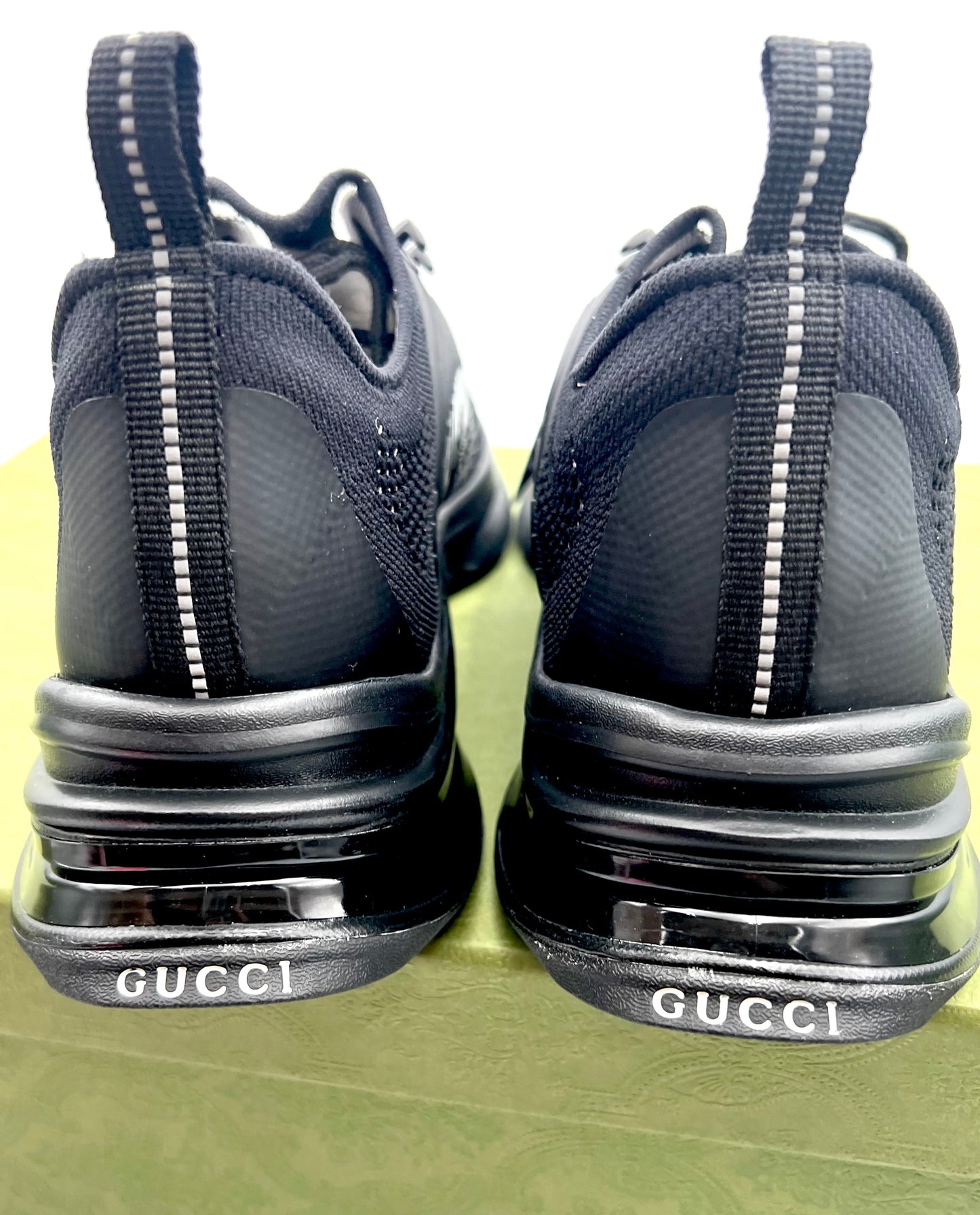Gucci Black Run  Men`s Sneakers Size12 US Complete (b.n.¥146,000) (🇵🇭P24,949)