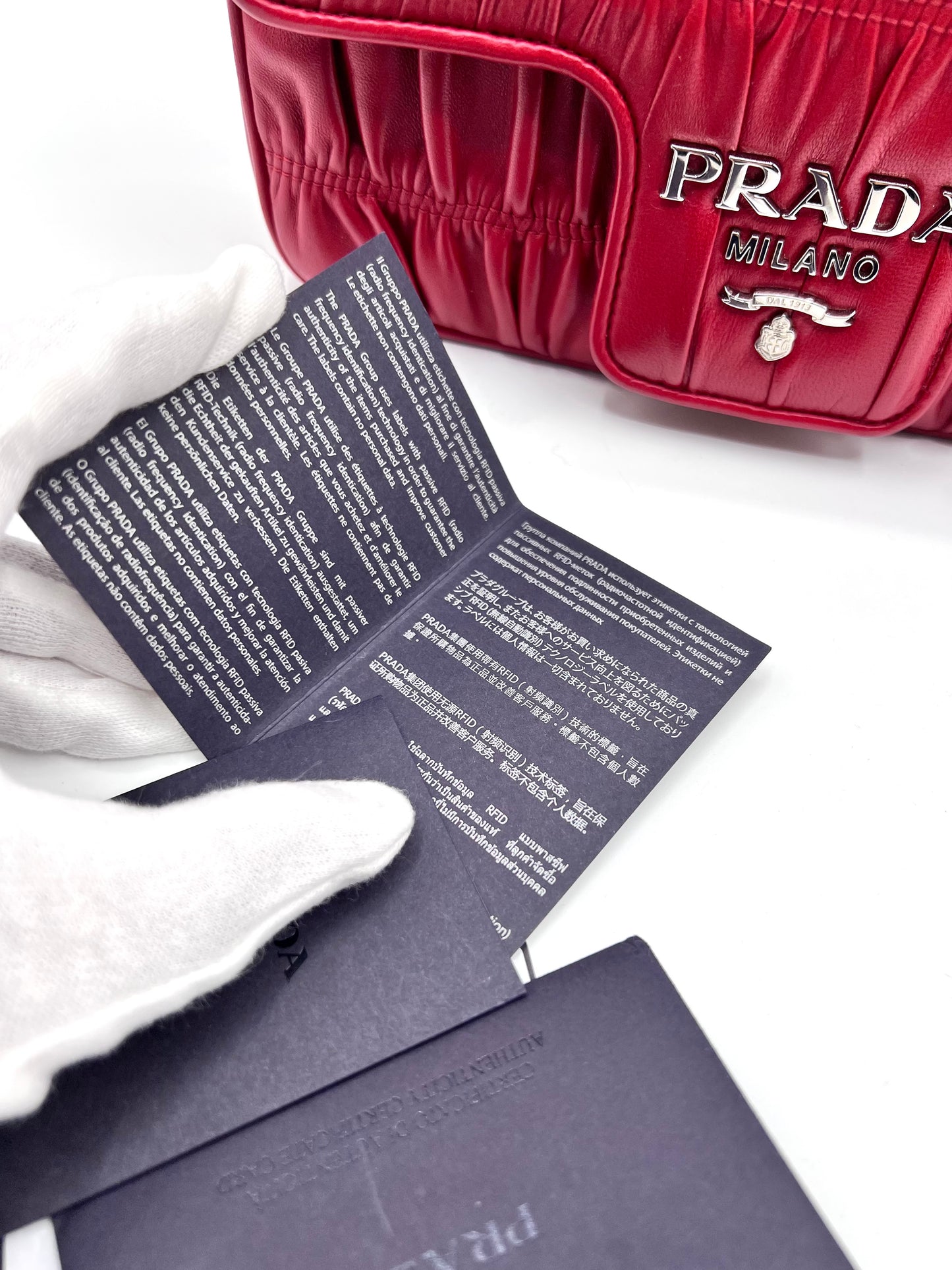 Prada Nappa Gaufre Red Flap Chain Bag  (🇵🇭P51,600)