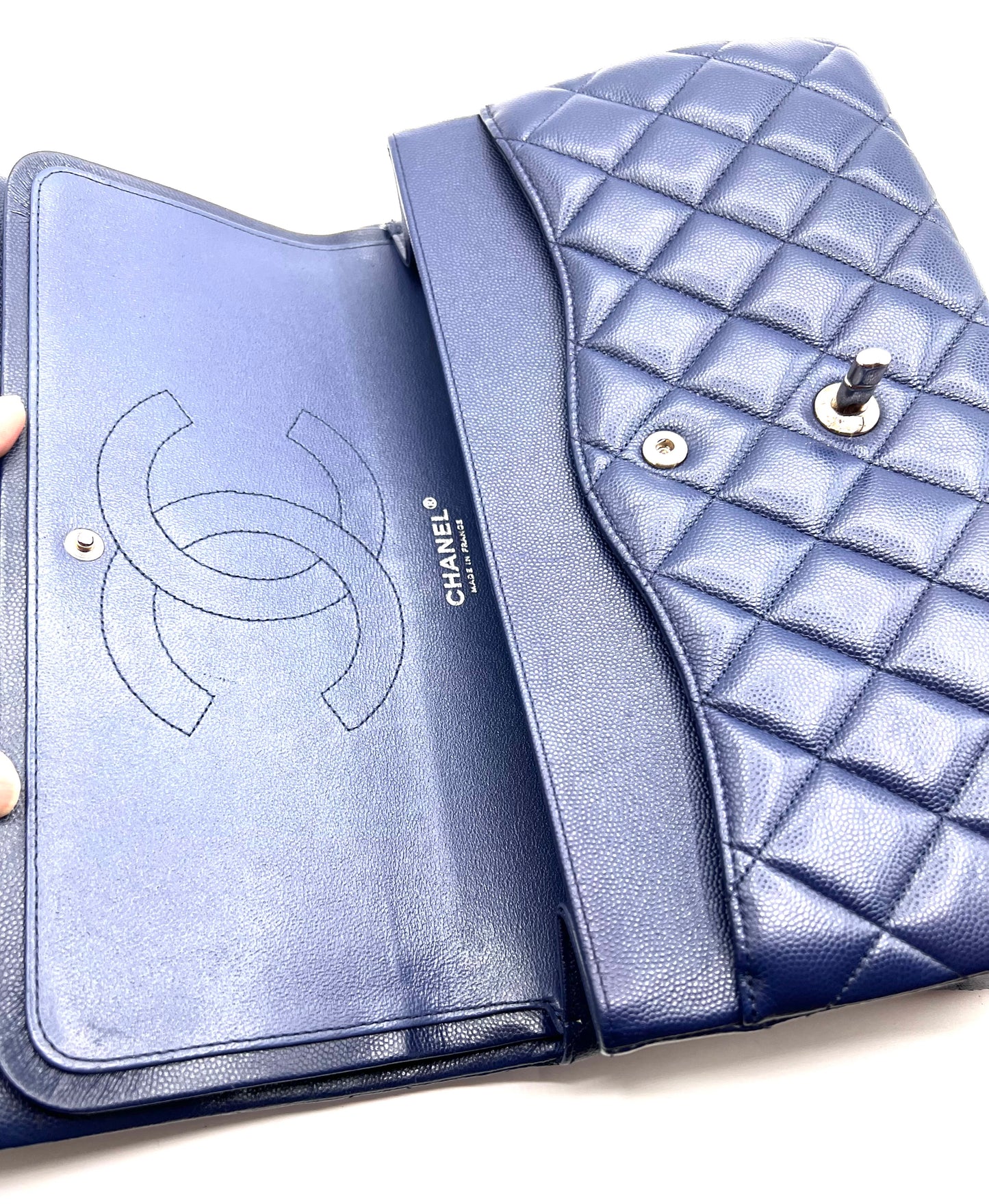 Chanel Jumbo Caviar Royal Blue Flap Chain  (🇵🇭P429,140)