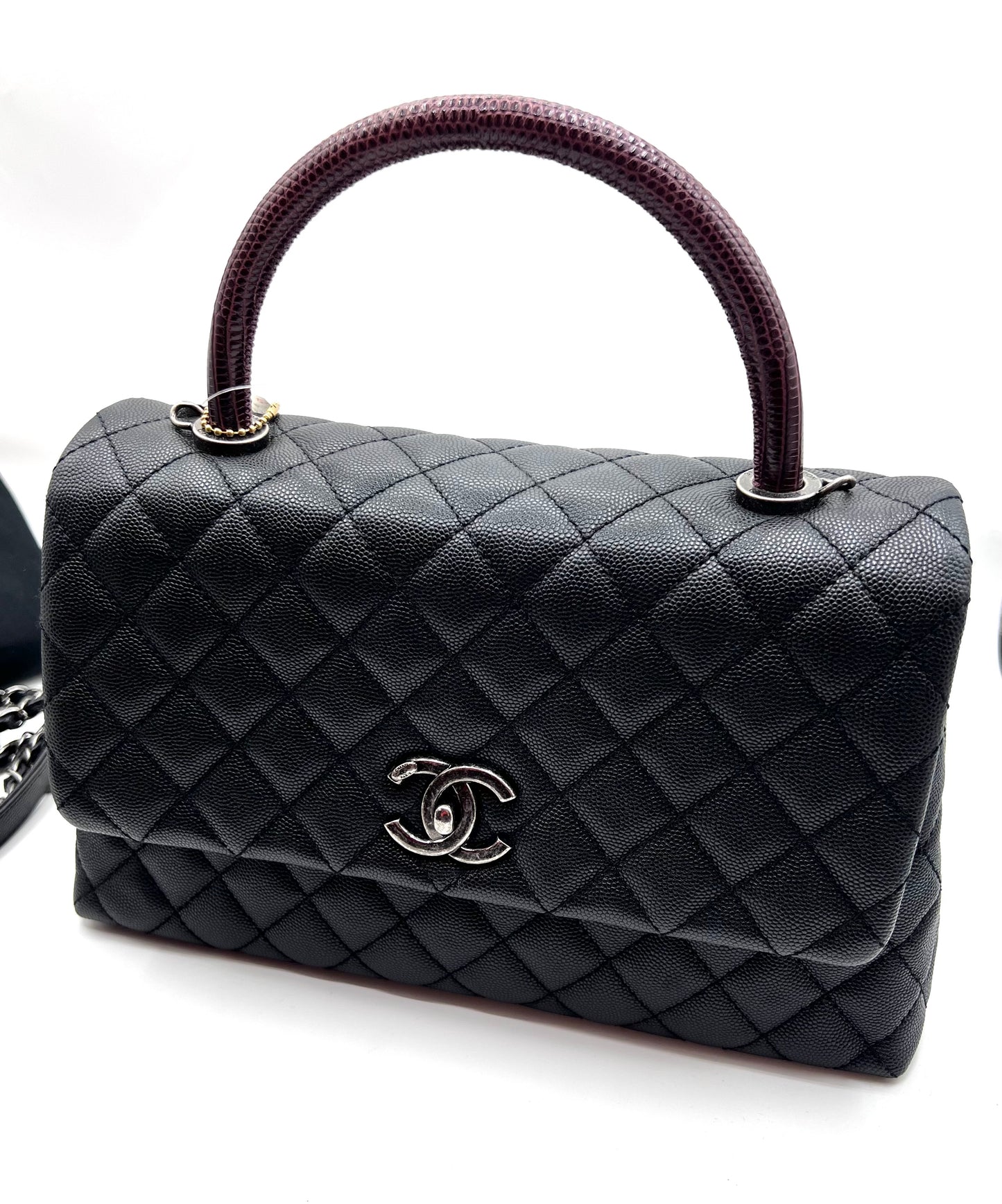 Chanel Caviar Coco python handle Matlase 2 way Bag series 23 mm size     (🇵🇭P361,200)