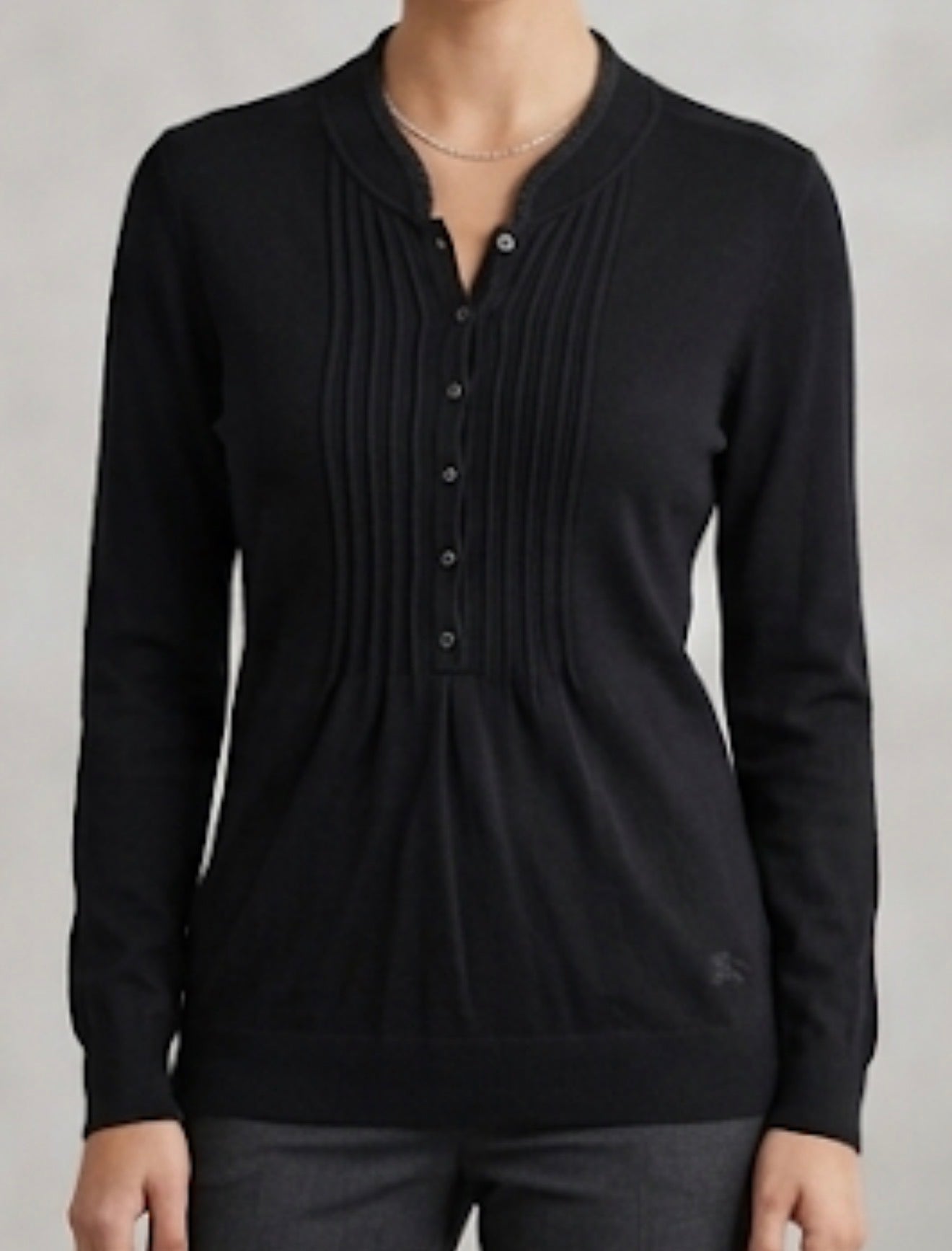Burberry London Black Knitted Long Sleeves Size 2 (🇵🇭P6,020)