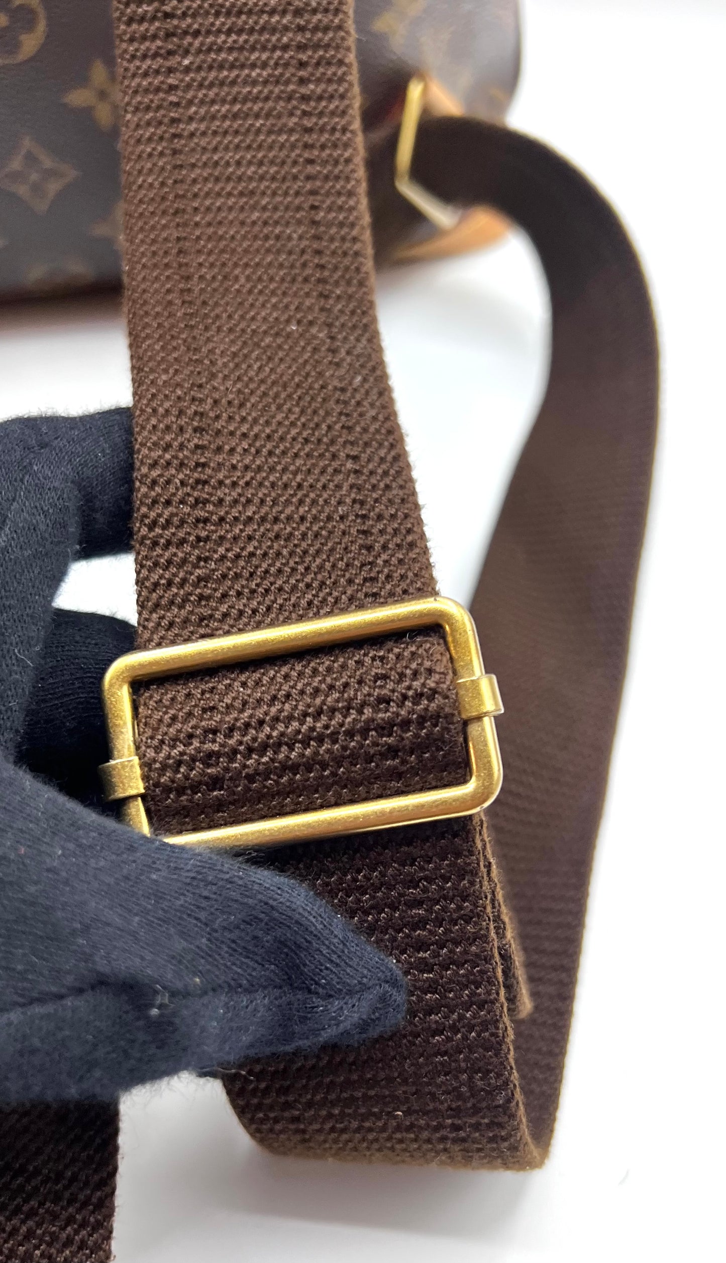 Louis Vuitton Monogram Bosphore Back Pack               (🇵🇭P77,400)