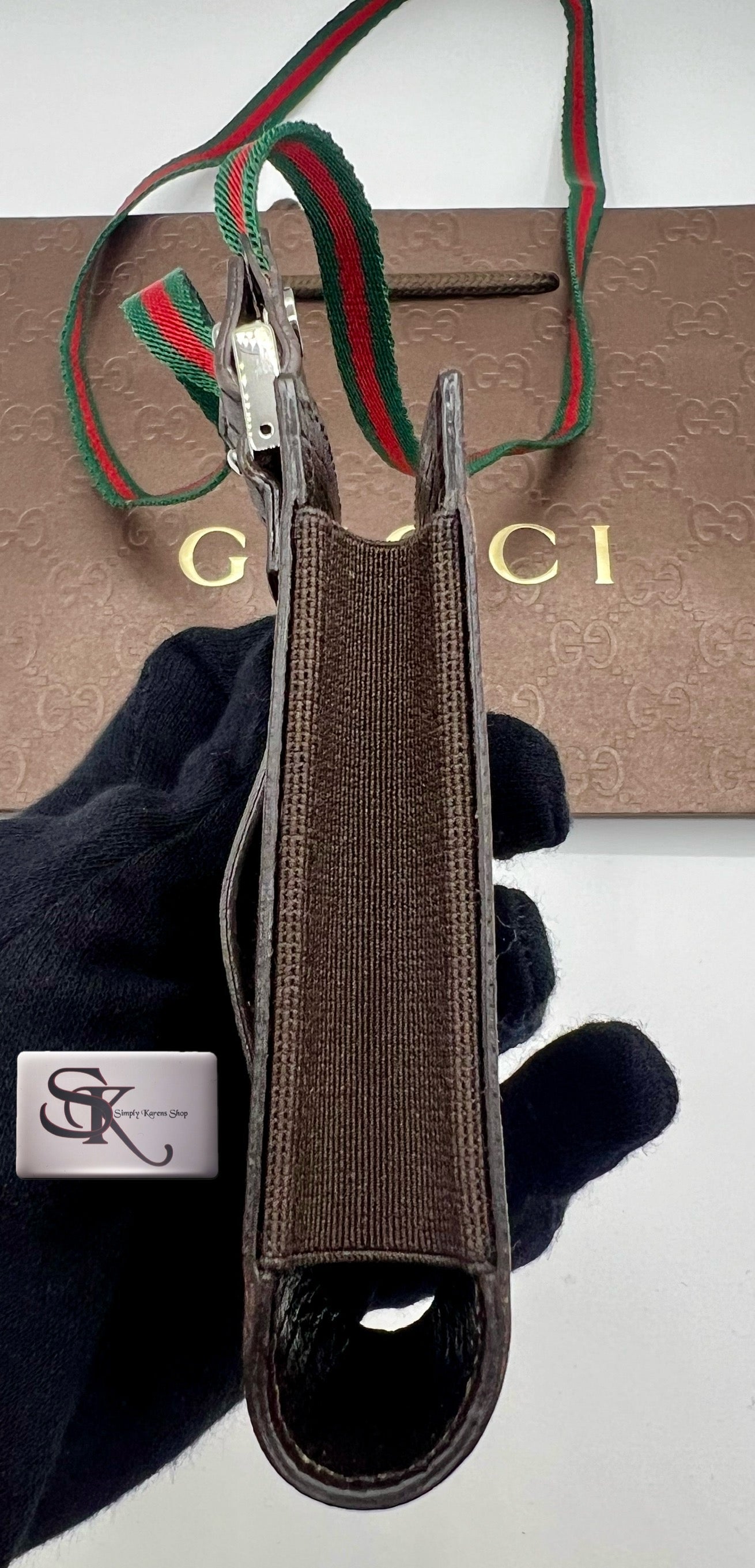 GUCCI GG SUPREME WEB STRAP IPOD CASE