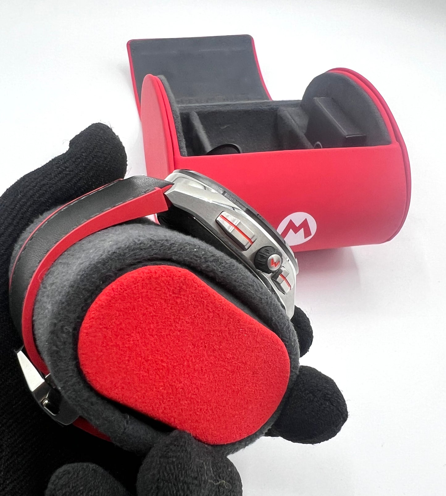 TAG HEUER CONNECTED SUPER MARIO LIMITED EDITION SMART WATCH