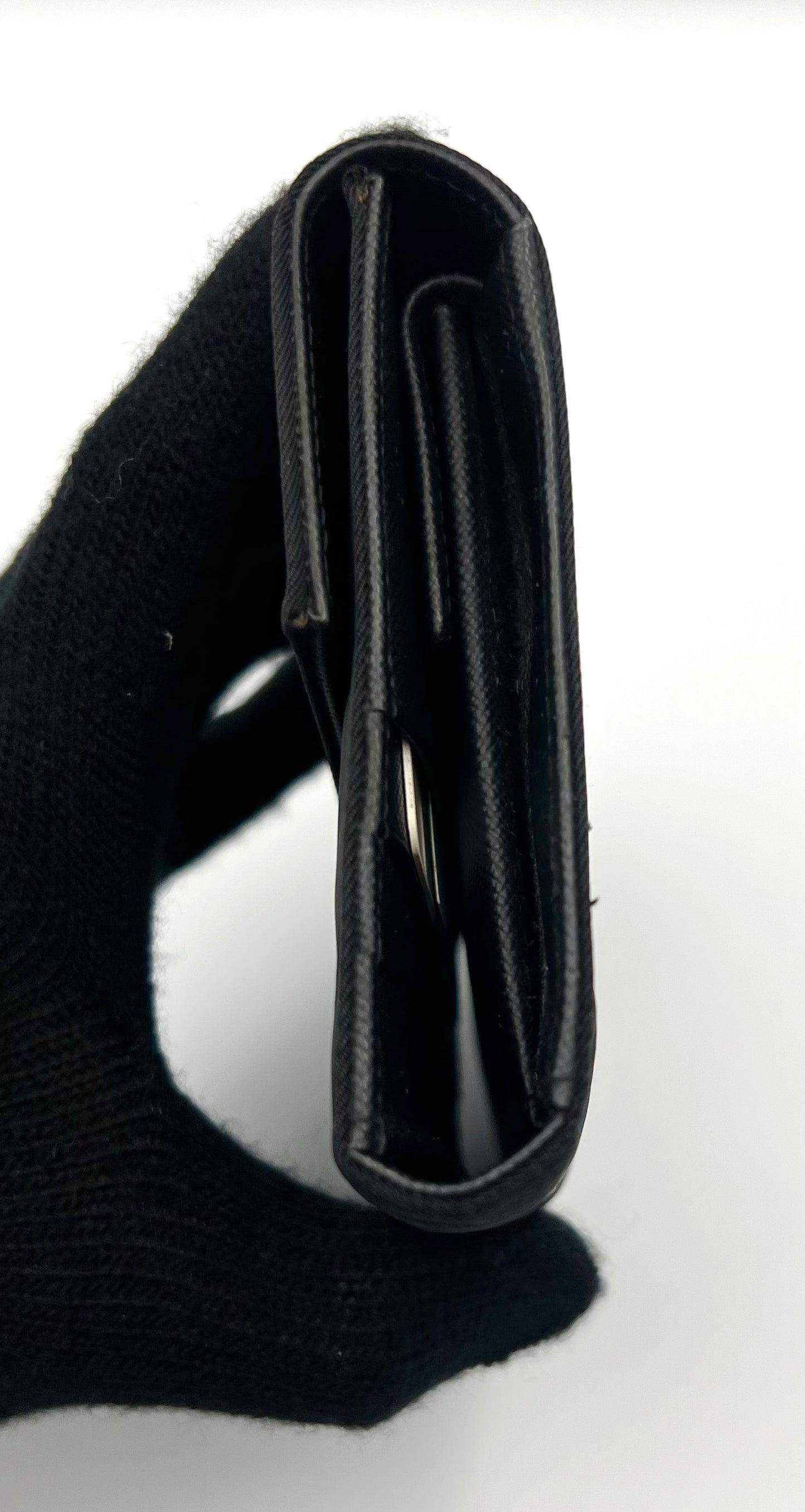 Prada Tessuto Pocono Logo Black Nylon Semi Long Wallet  (🇵🇭P13,760)