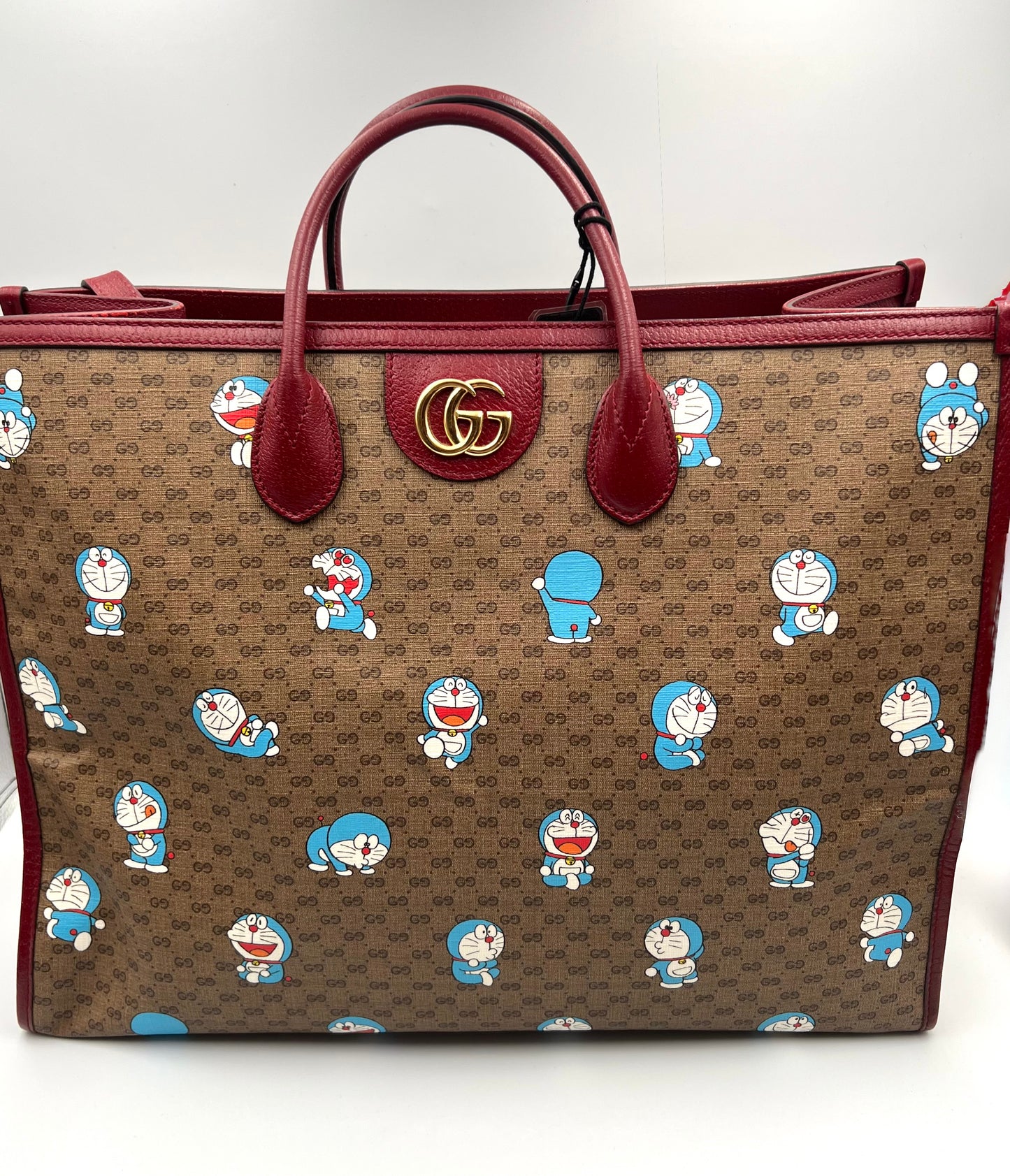 Gucci GG Supreme Doraemon Collaboration Tote 2 way Bag Gm size (🇵🇭P59,340)
