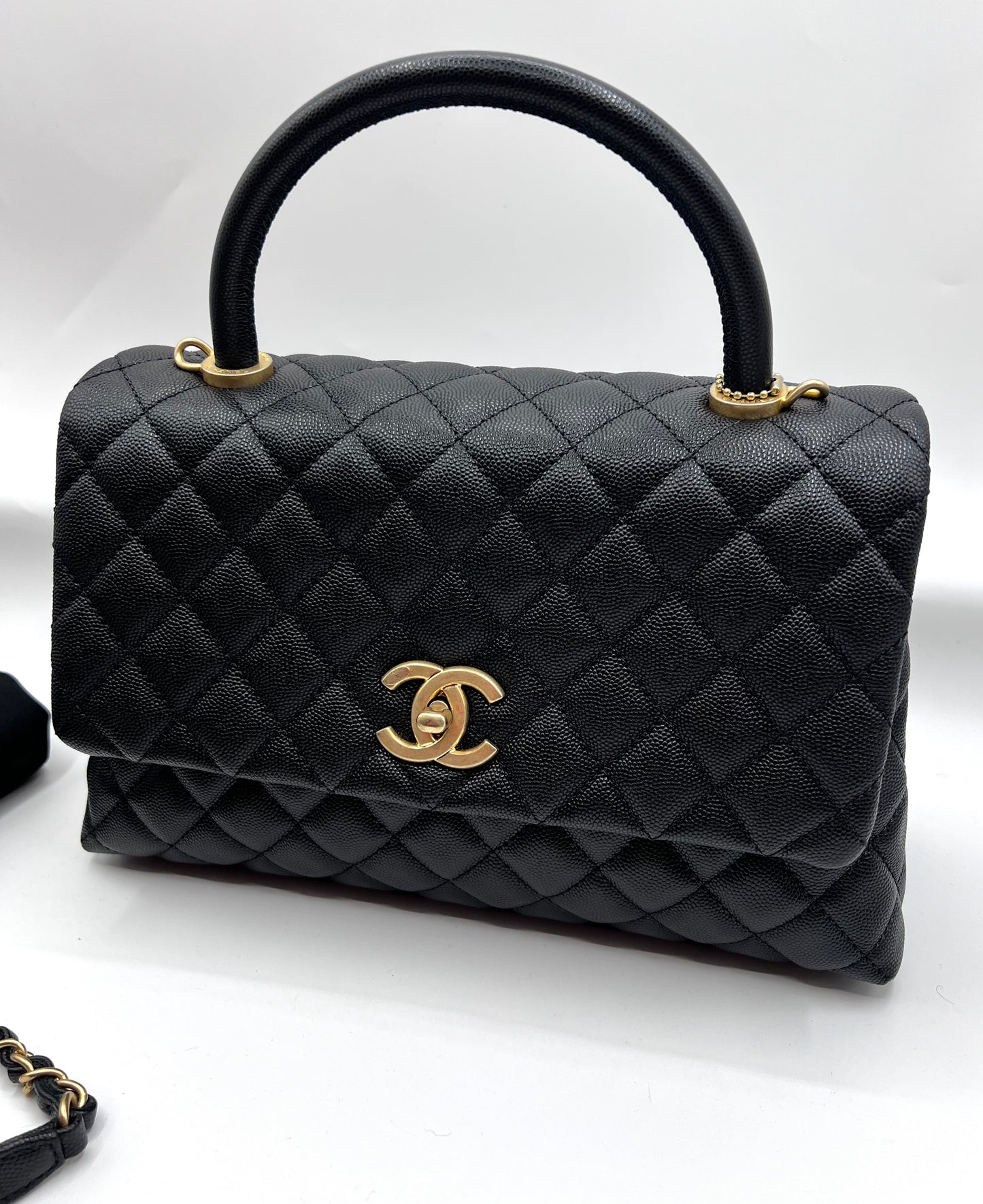 Chanel Top Handle Caviar MM size