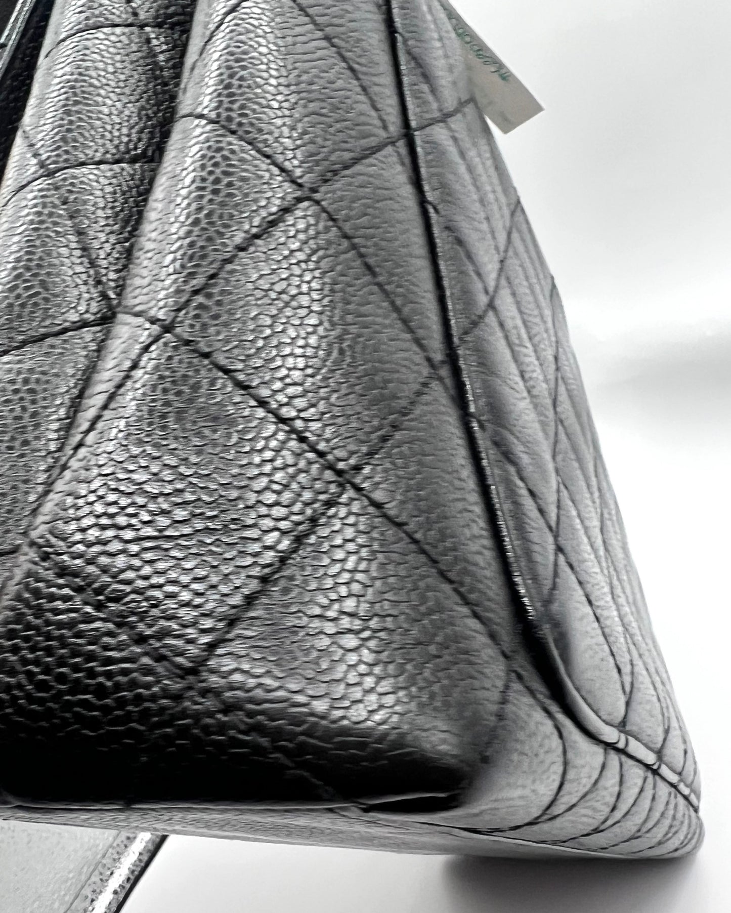 Chanel Vintage Kelly Top Handle Bag in Carviar             (🇵🇭P163,400)