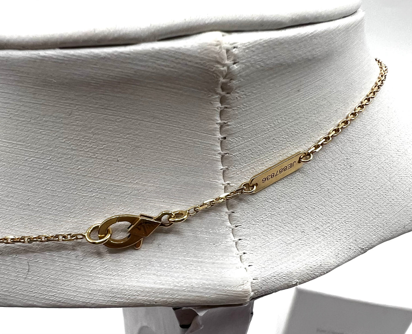 Van Cleef & Arpels Alhambra Onyx Necklace 18K YG 5.1g 38~42cm (🇵🇭P206,400)