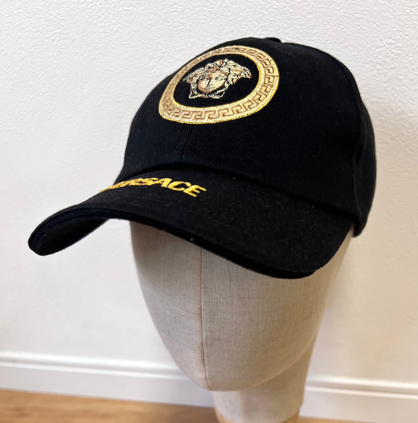 Versace Logo Black Baseball Cap Size 59  (🇵🇭P14,620)