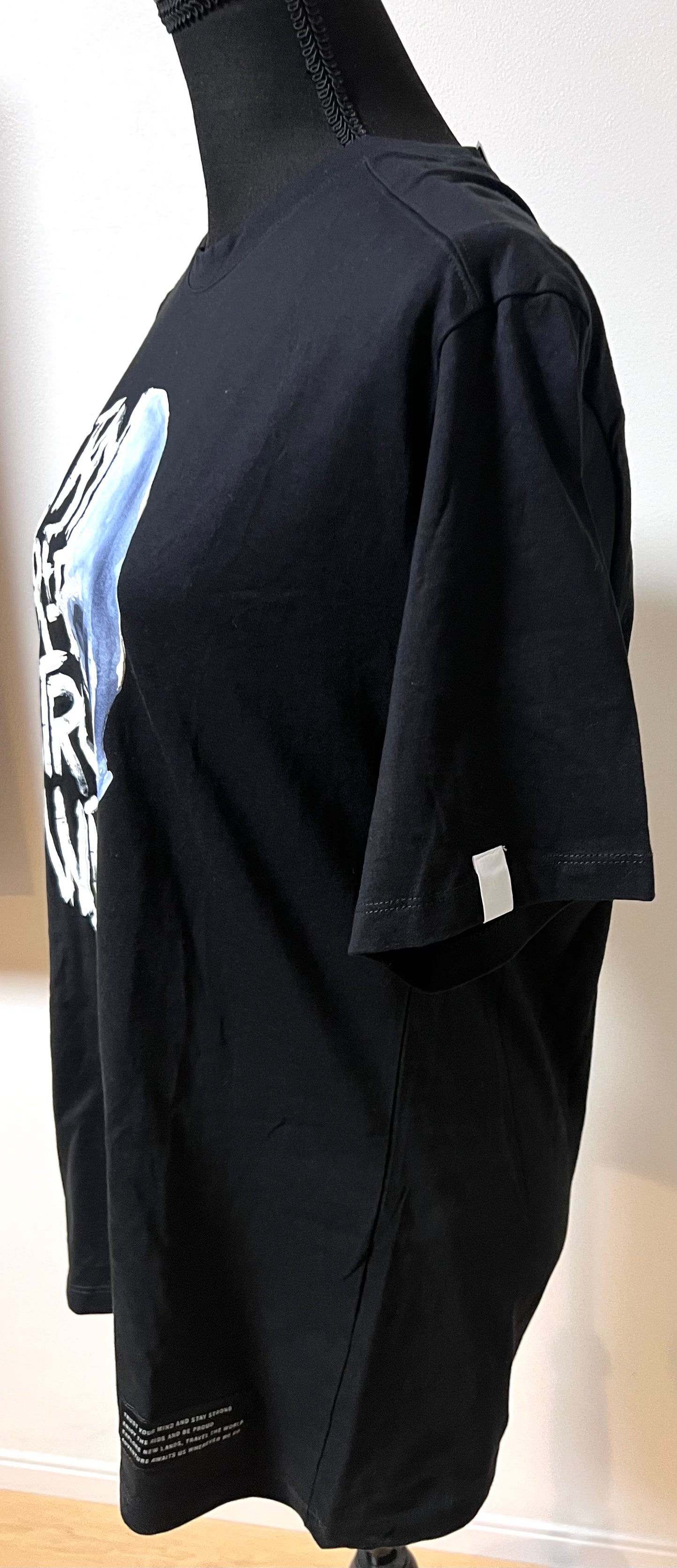 Zara Black Tshirt L size         (🇵🇭P1,720)