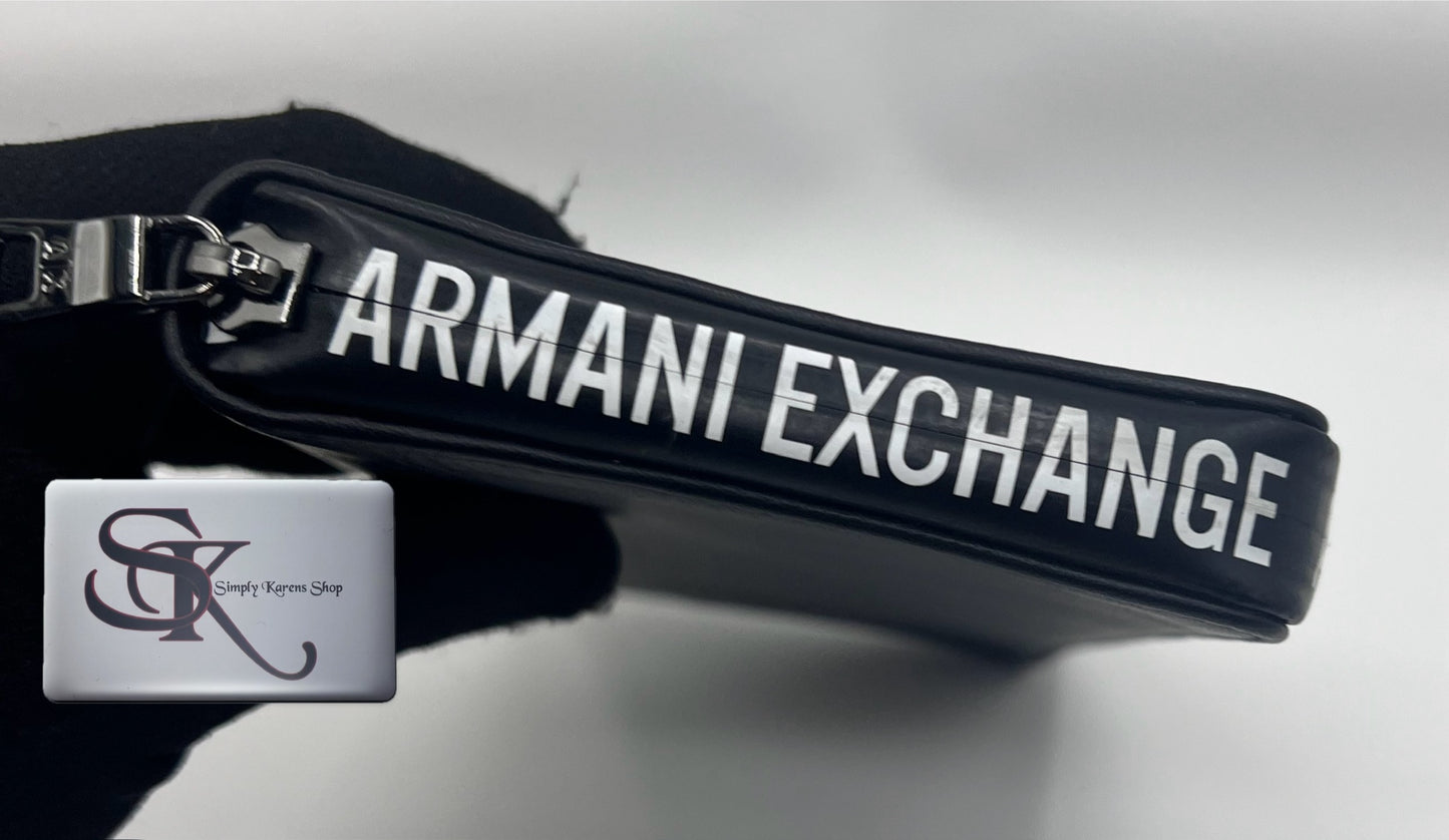 Armani Exchange long zip around wallet   🇵🇭P5,600🇵🇭