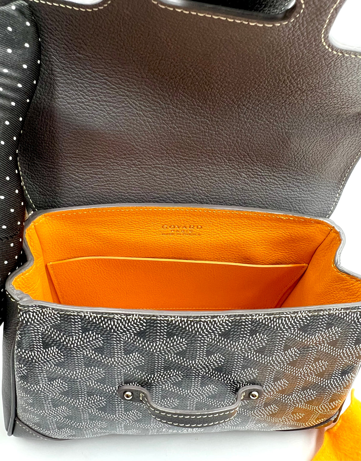 Goyard Mini Saigon Gray 2 way Bag w/ Box & Dust Bag           (🇵🇭P198,000)