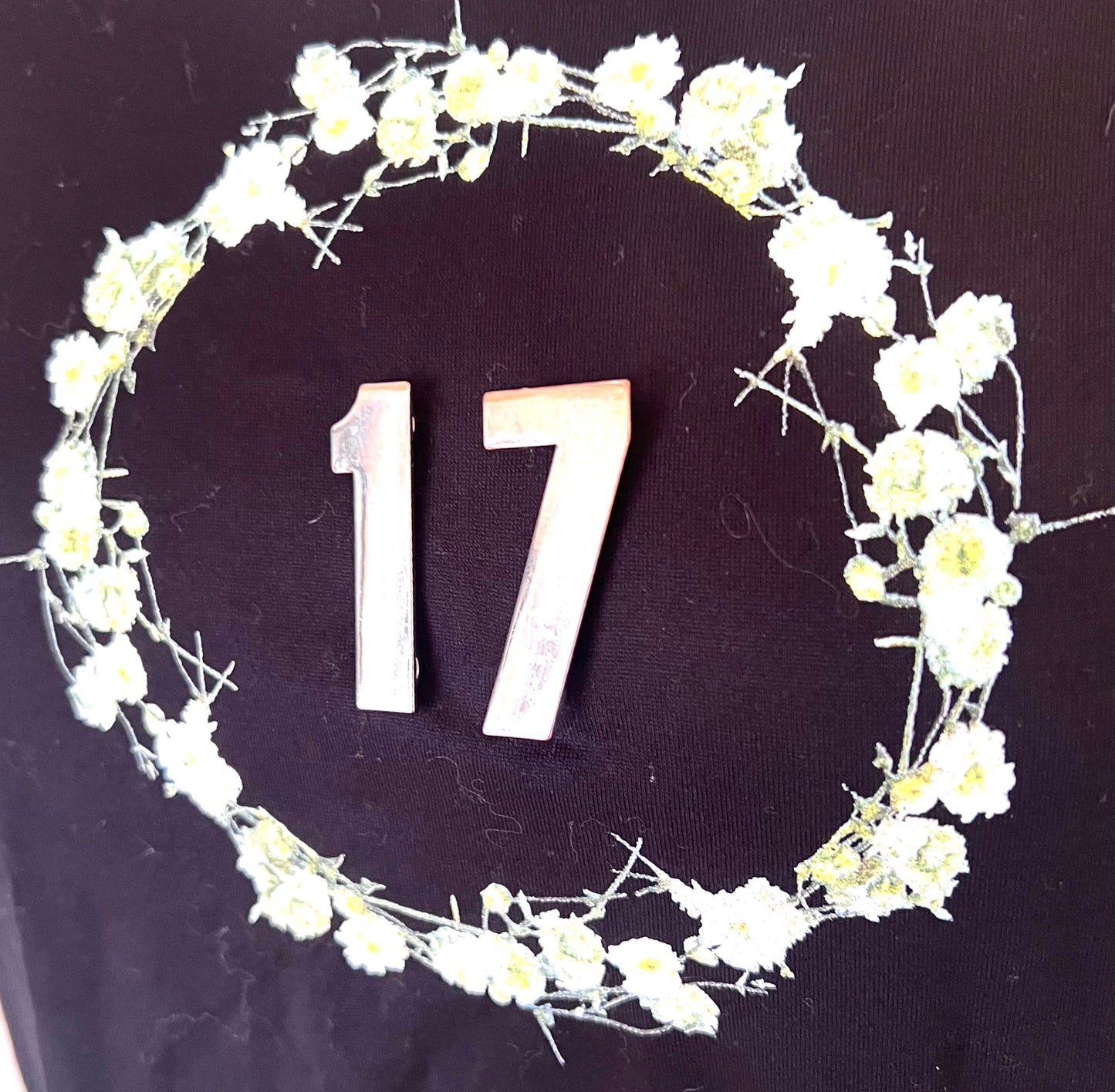Givenchy Black Tshirt with floral wreath L size (🇵🇭P5,160)
