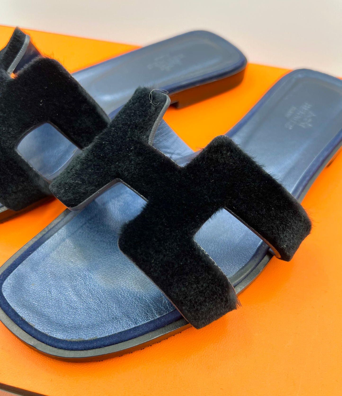 Hermes Oran Black Calf Hair Navy Sole Sandals Size 38    (🇵🇭P30,100)