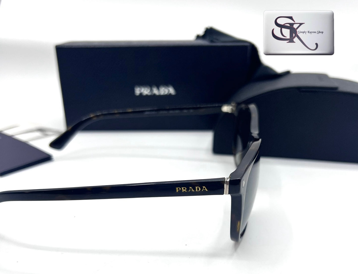 Prada 2AU-301 Sunglass 🇵🇭P9,600🇵🇭