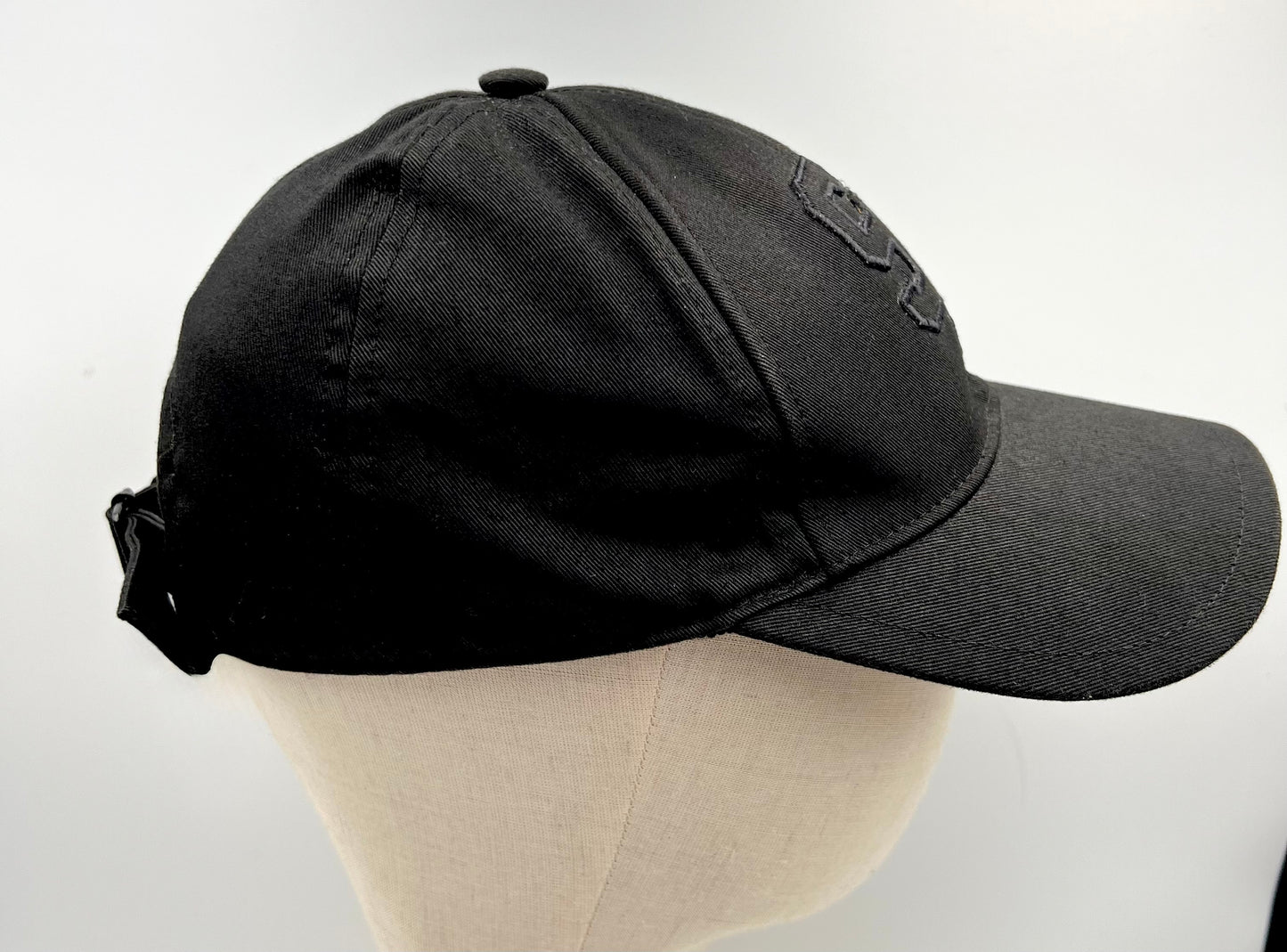 Saint Laurent Black Baseball Cap Size 57 Small (🇵🇭P16,340)
