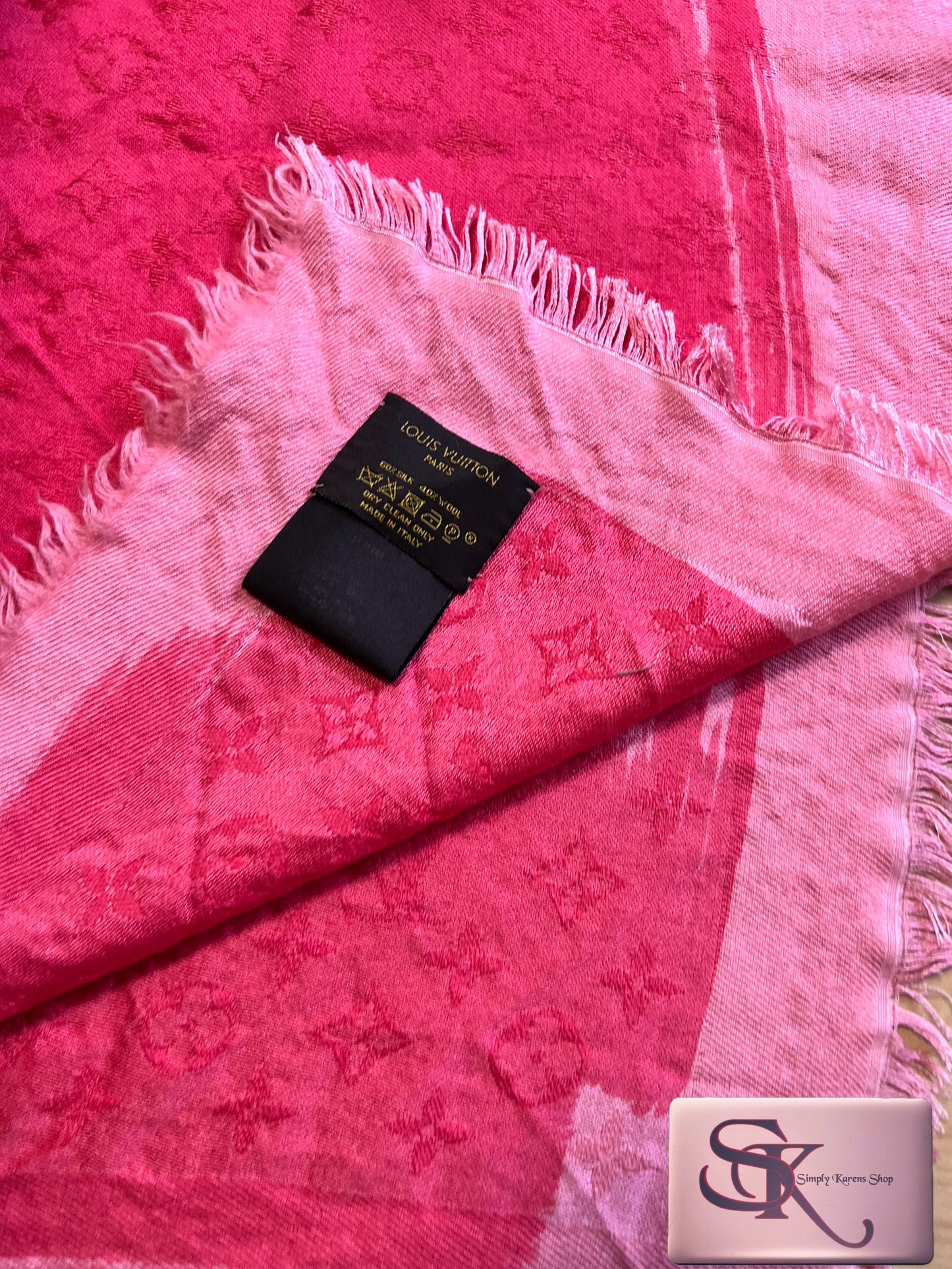 Lv Pink Shawl