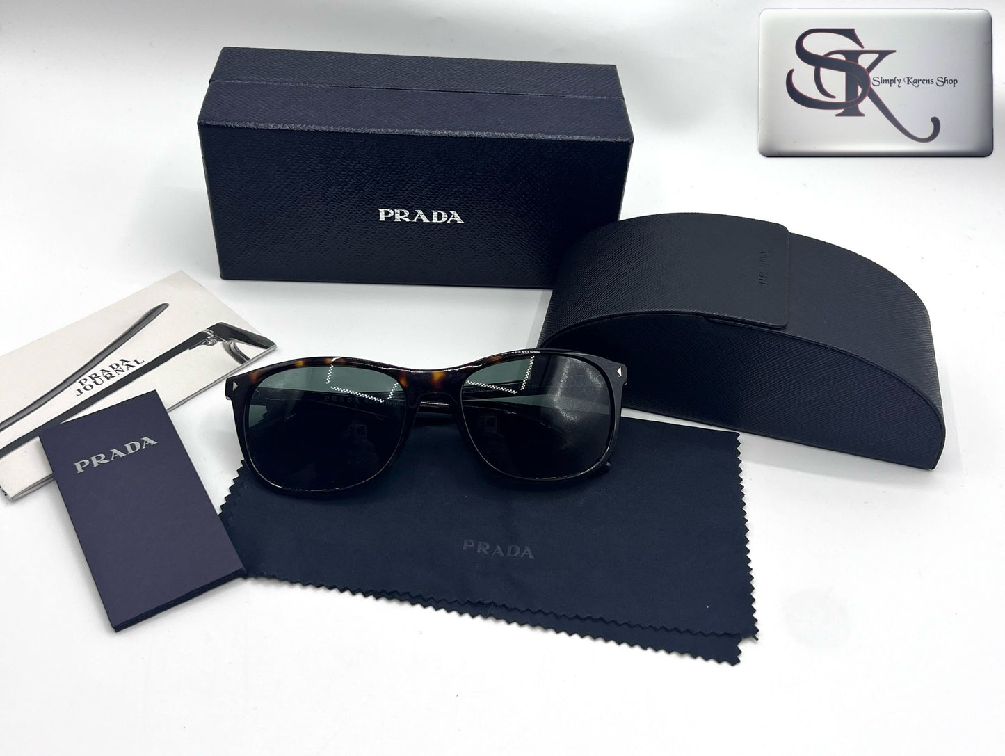 Prada 2AU-301 Sunglass 🇵🇭P9,600🇵🇭