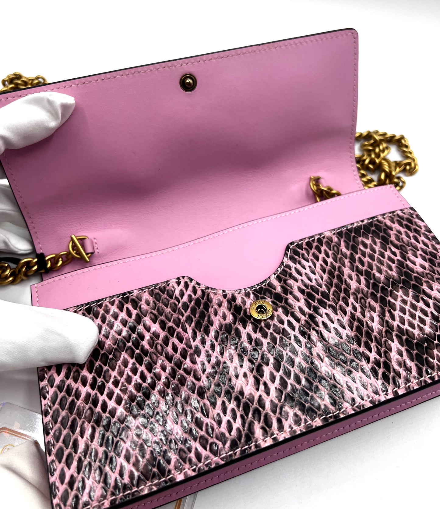 Gucci Snakeskin Mini Queen Margaret Wallet On Chain       (🇵🇭P46,440)