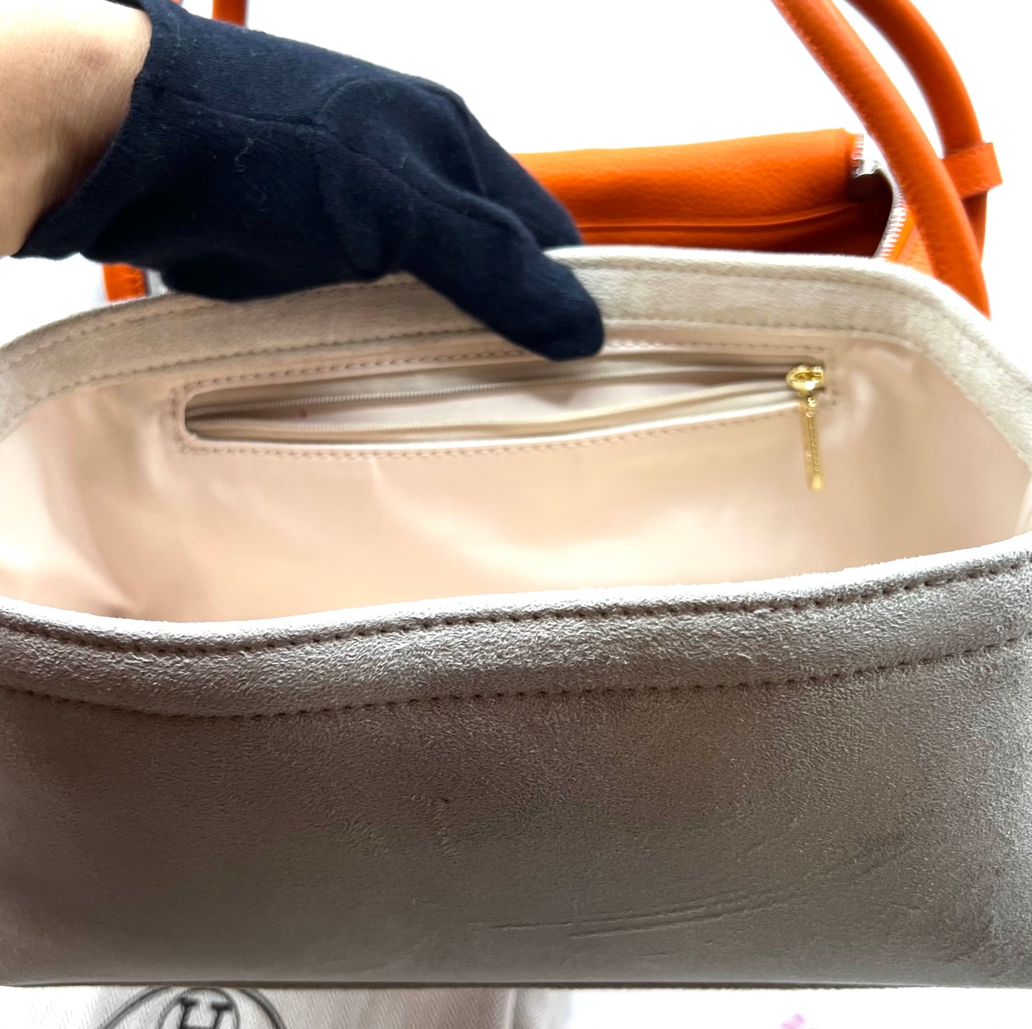 Hermes Lindy 30 Orange Taurillon Clemence Leather PHW Stamp Square R              (🇵🇭P249,400)