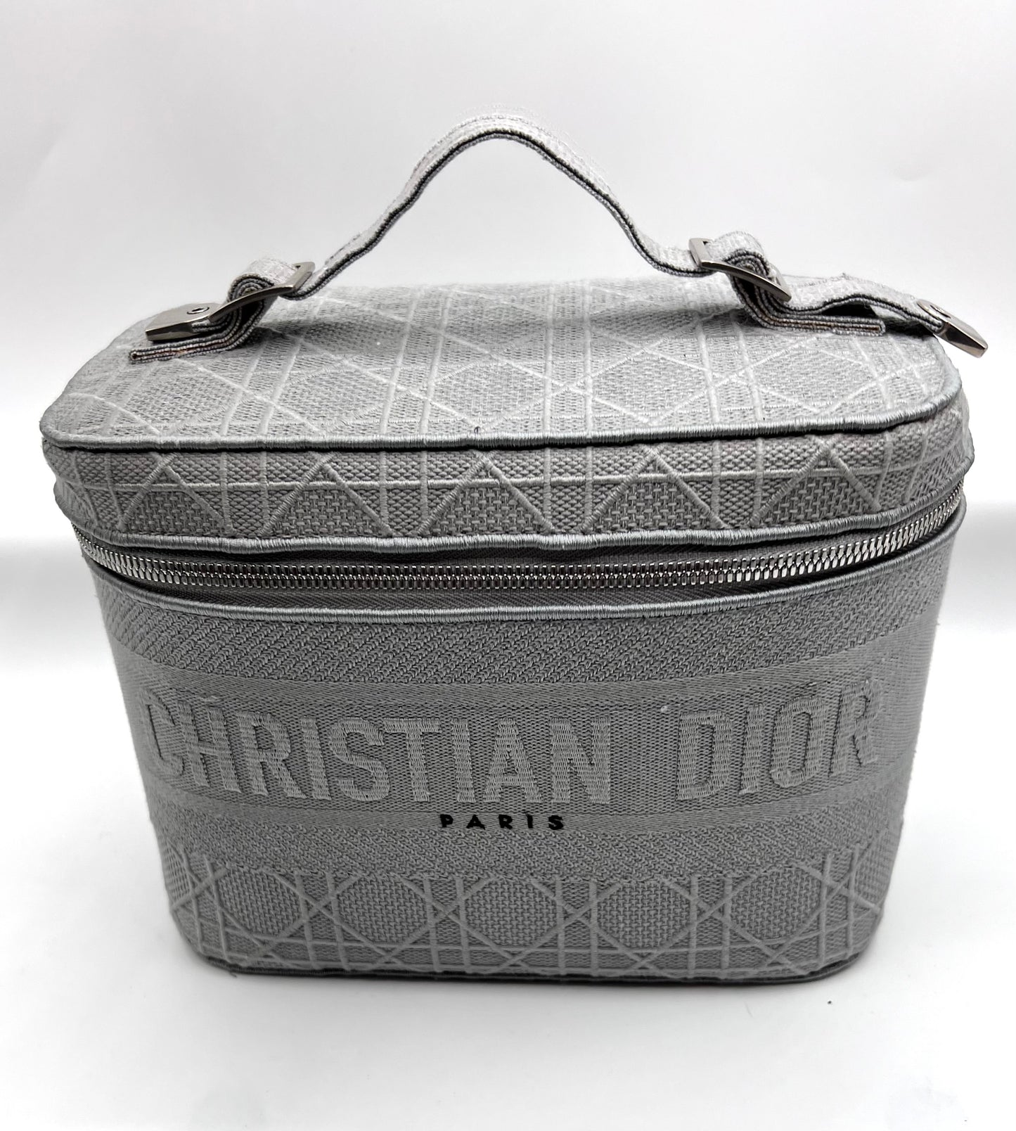 Christian Dior Travel  Vanity Bag   (🇵🇭P85,140)