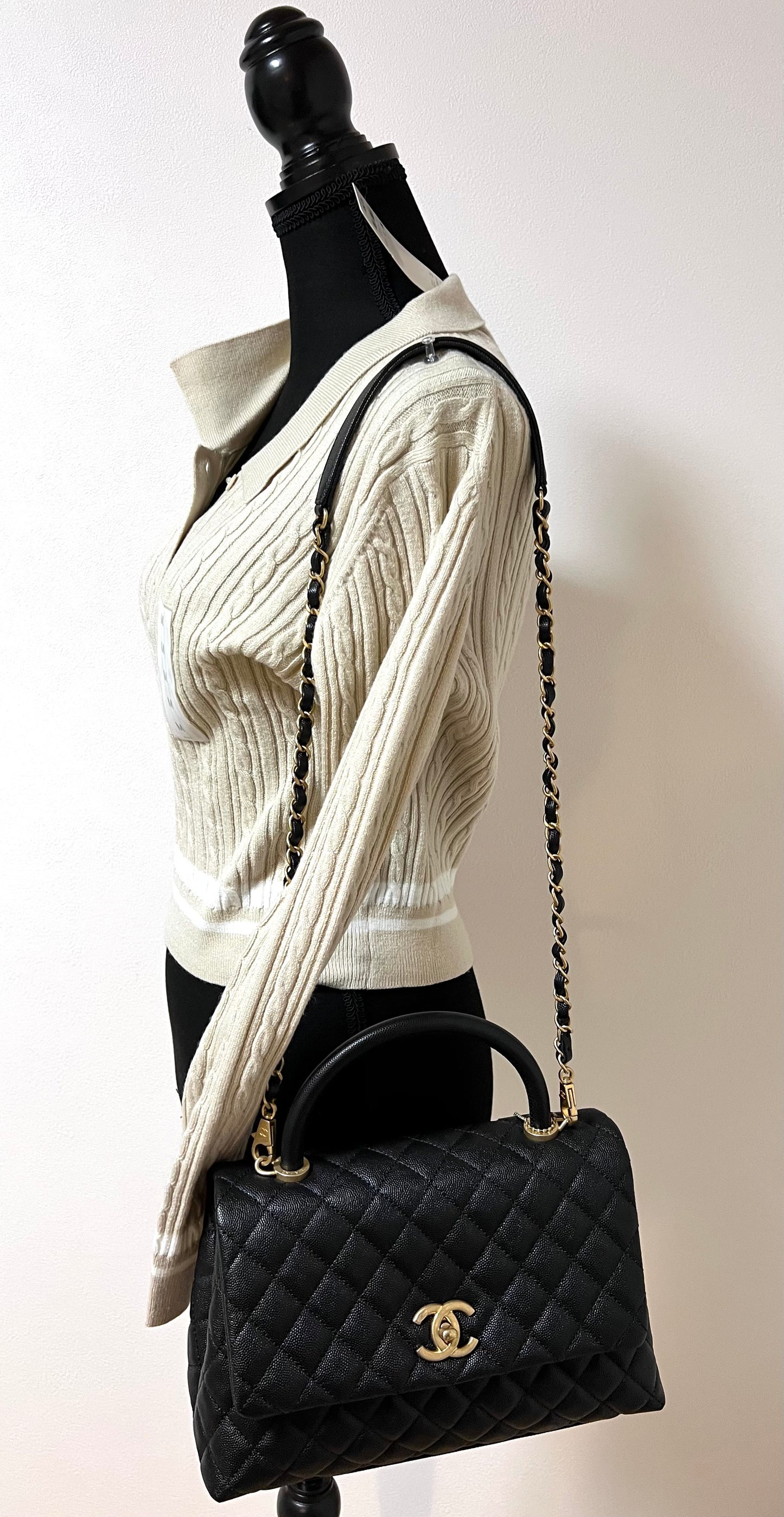 Chanel Top Handle Caviar MM size
