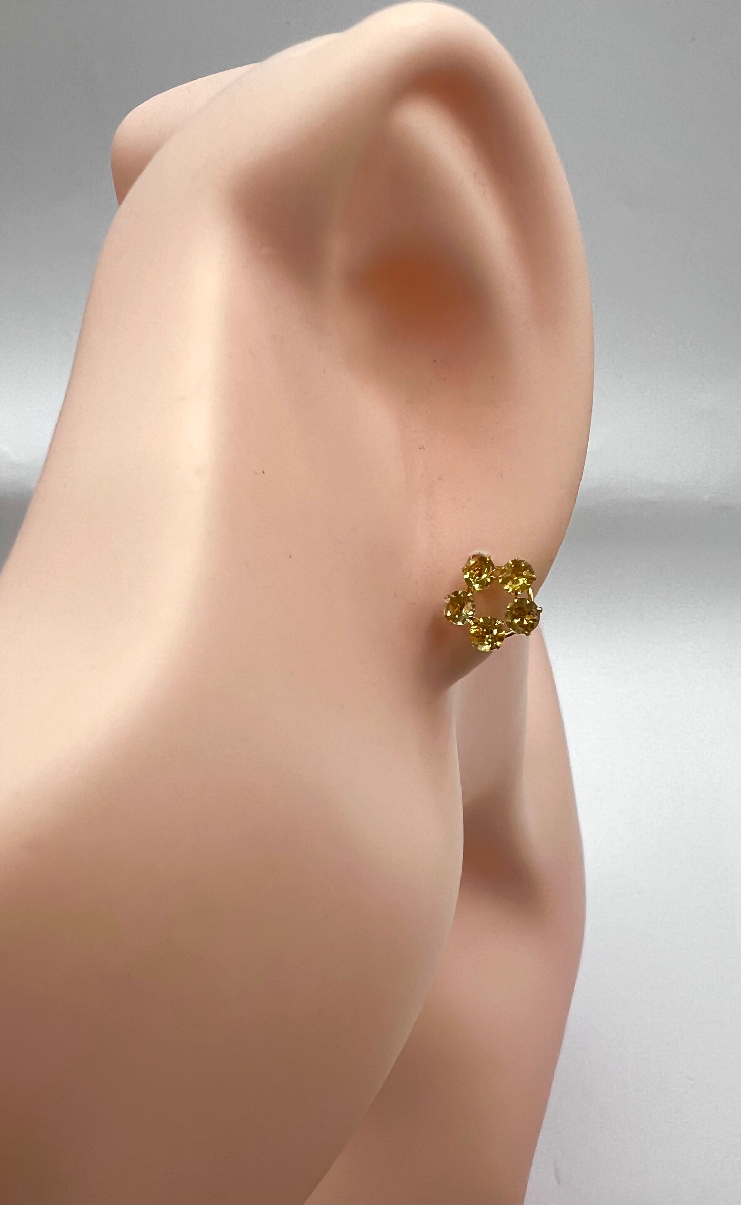 K18 Yg Citrine Flower Motif Stud Earings 0.8g (🇵🇭P12,040