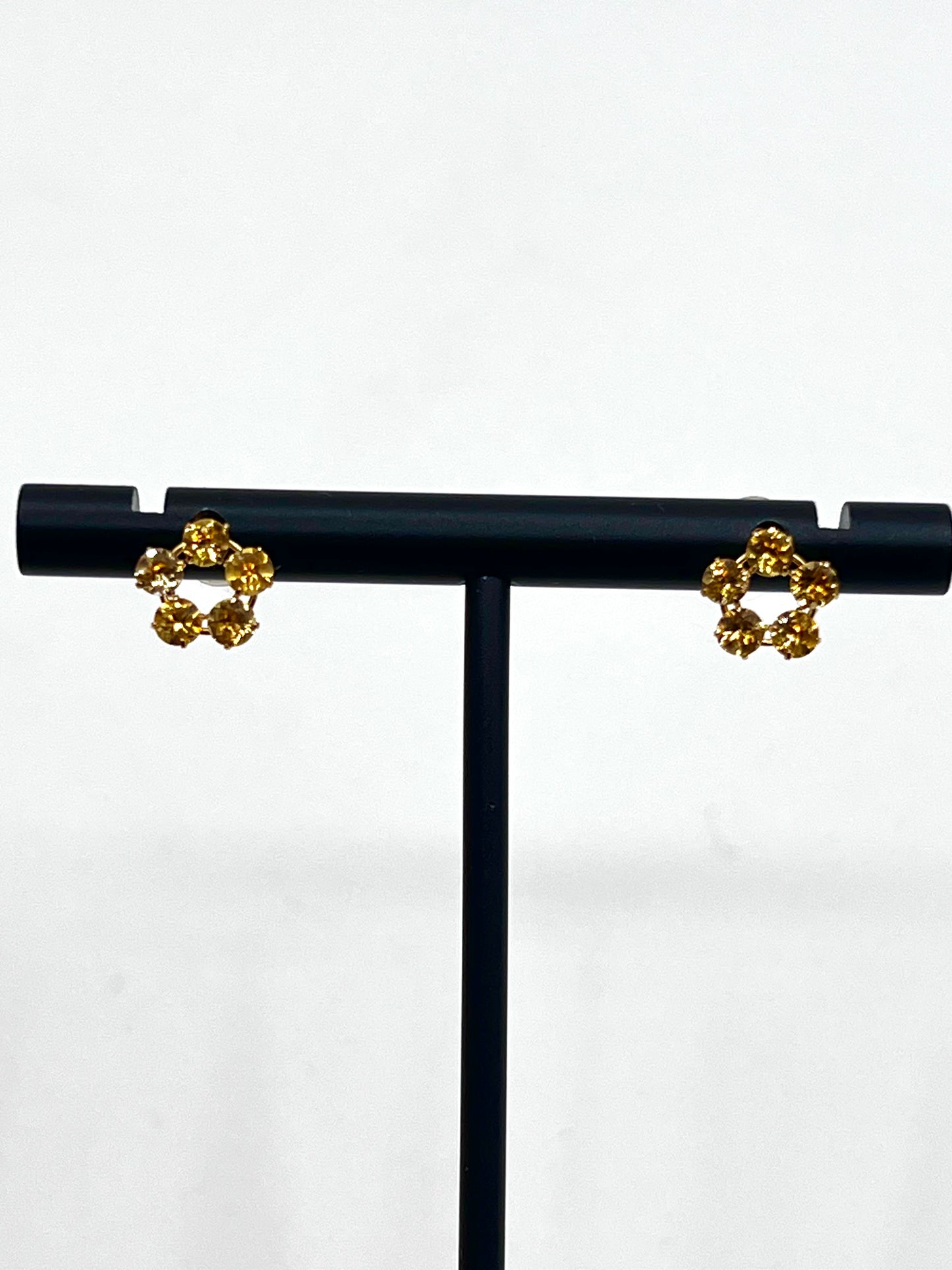 K18 Yg Citrine Flower Motif Stud Earings 0.8g (🇵🇭P12,040