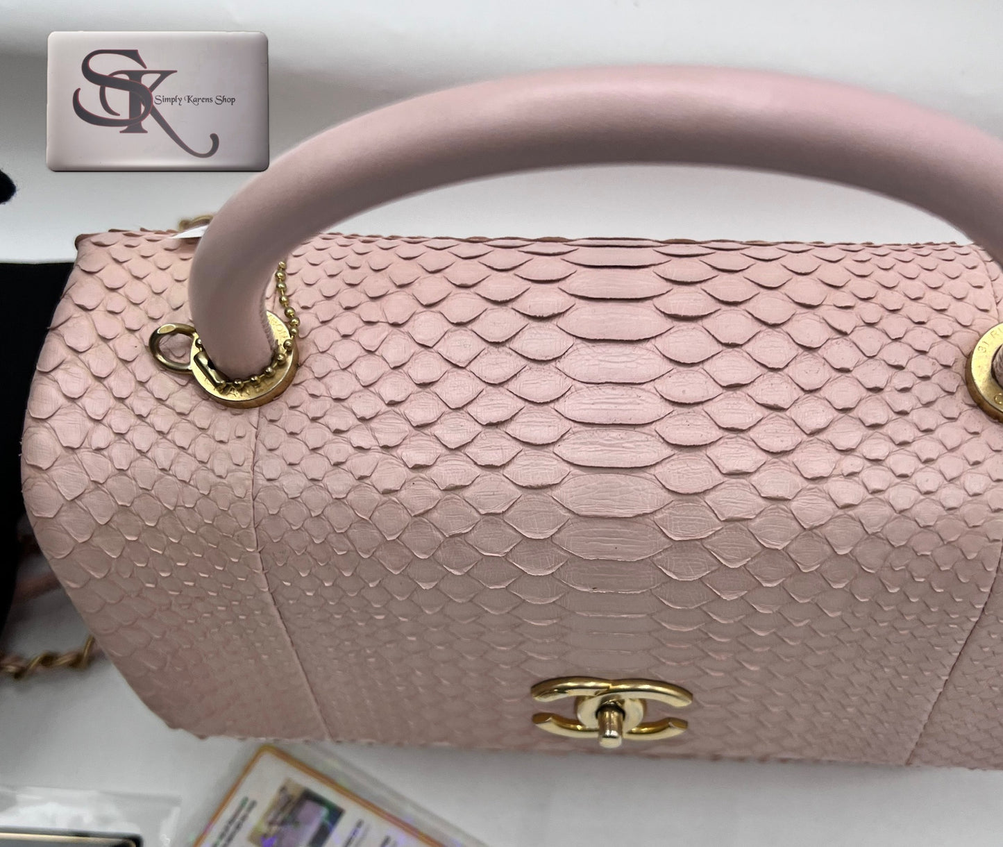 Chanel Python Coco Top Handle in Pink     (🇵🇭P344,000)