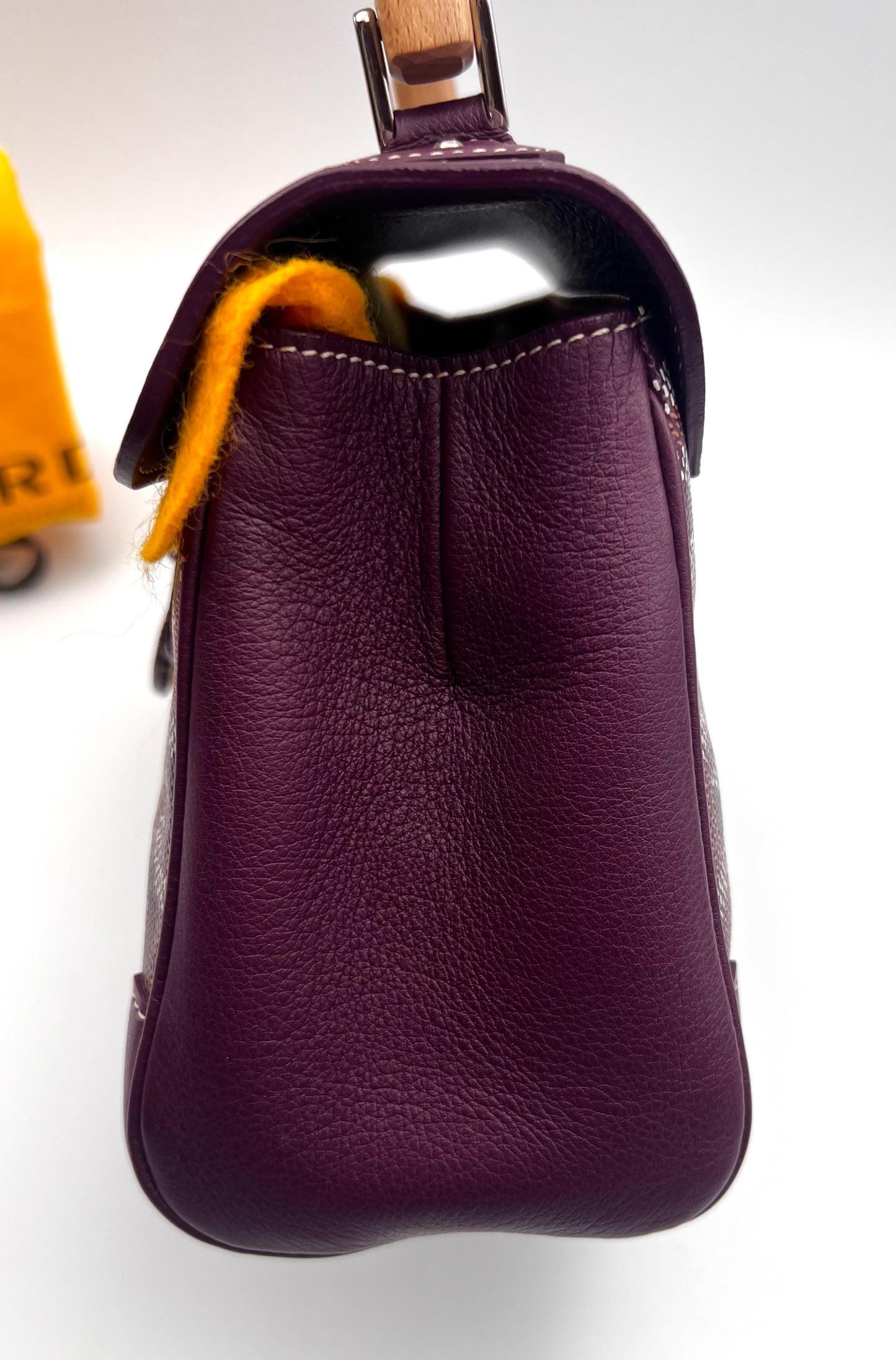 Goyard Mini Saigon Burgundy 2 way Bag w/ Dust Bag              (🇵🇭P193,500)