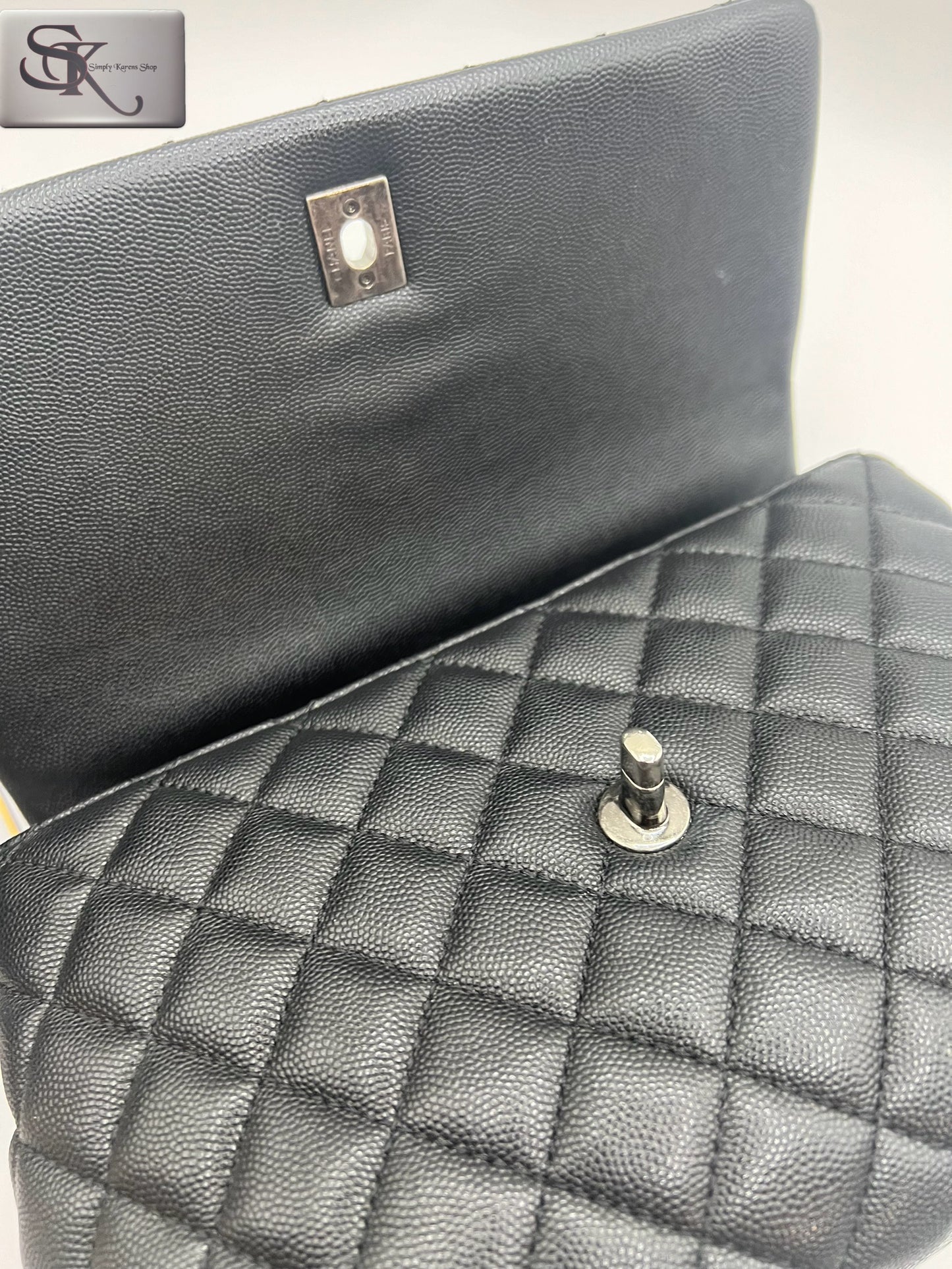 CHANEL CAVIAR TOP HANDLE MM