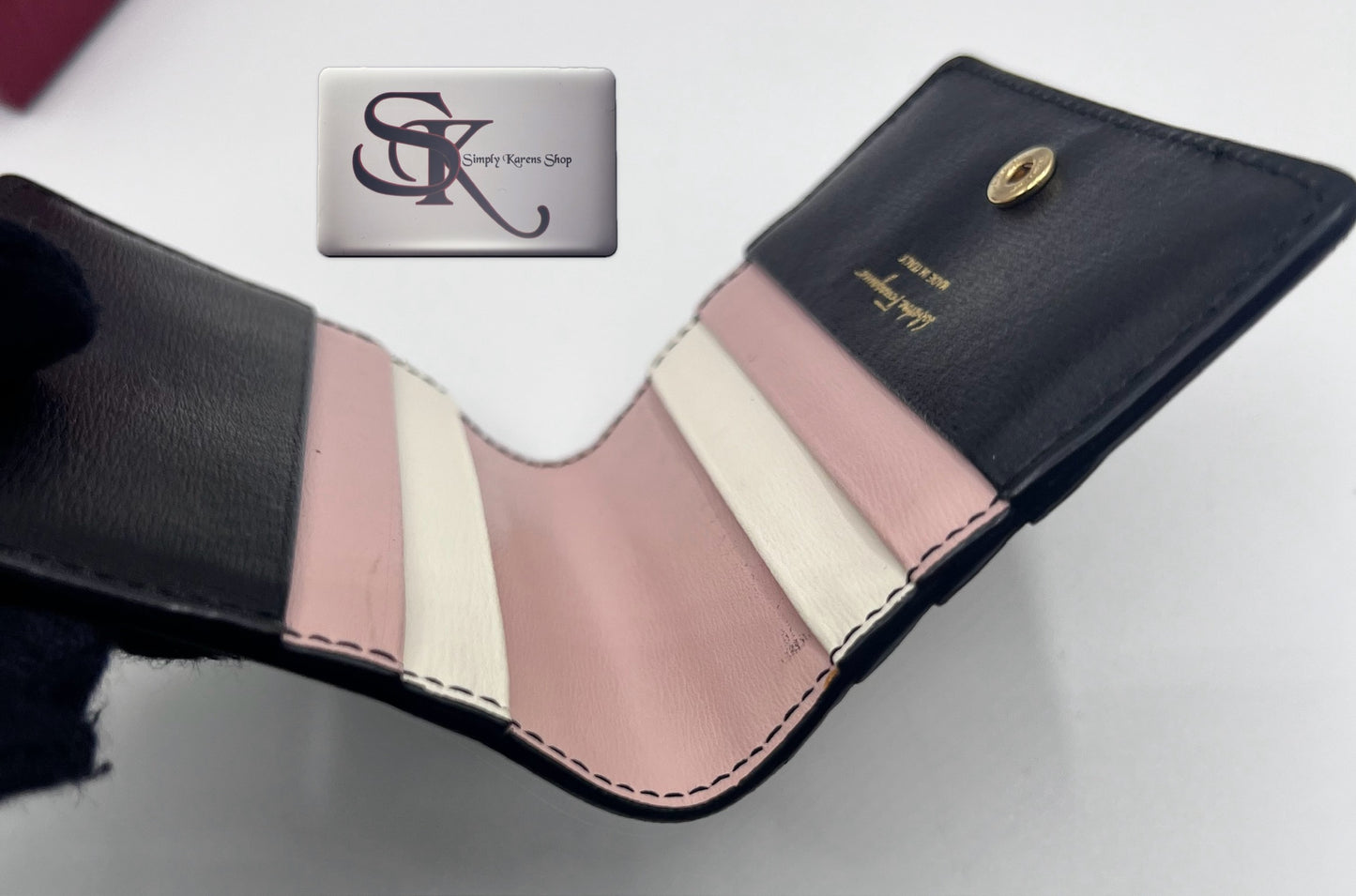 SALVATORE FERRAGAMO BIFOLD CARDCASE