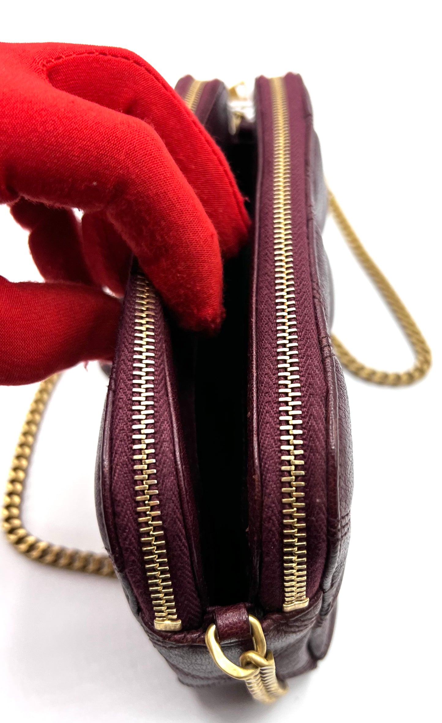 Yves Saint Laurent Becky Double Zip Pouch Crossbody   (🇵🇭P51,600)
