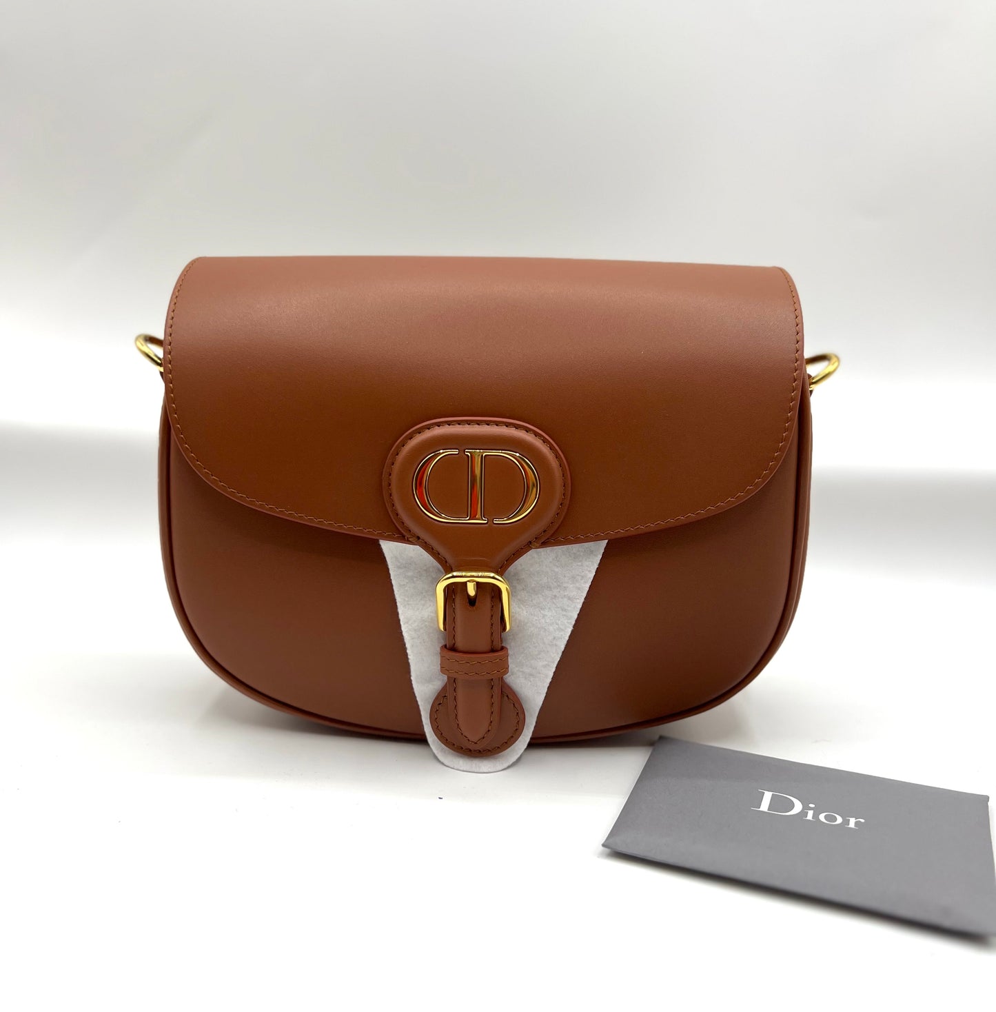 Christian Dior Box Calfskin Medium Bobby Camel Flap     🇵🇭P184,900🇵🇭