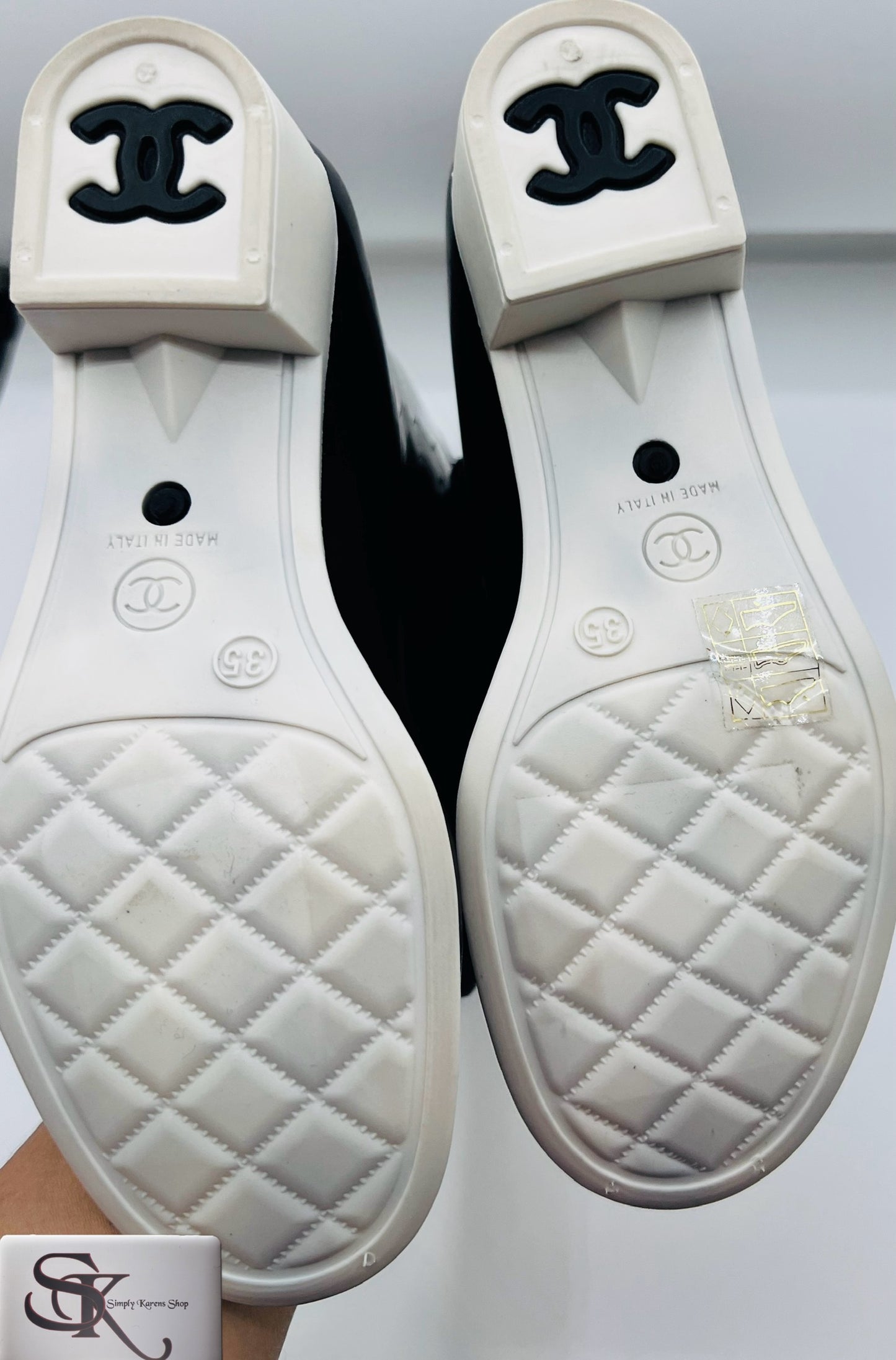 CHANEL CC LOGO RUBBER RAIN BOOTS S35