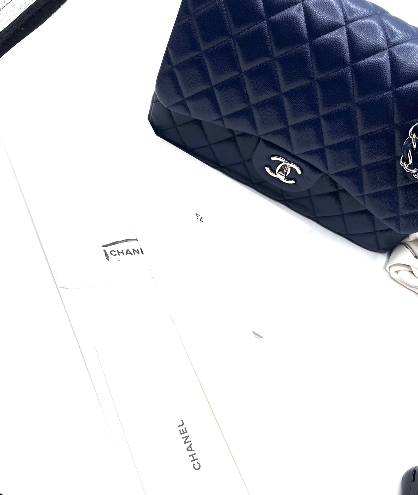 Chanel Jumbo Caviar Royal Blue Flap Chain  (🇵🇭P429,140)