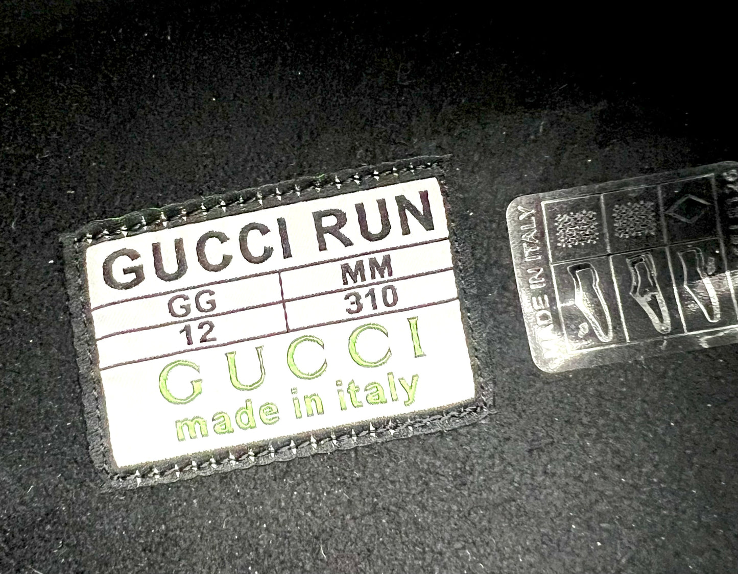 Gucci Black Run  Men`s Sneakers Size12 US Complete (b.n.¥146,000) (🇵🇭P24,949)