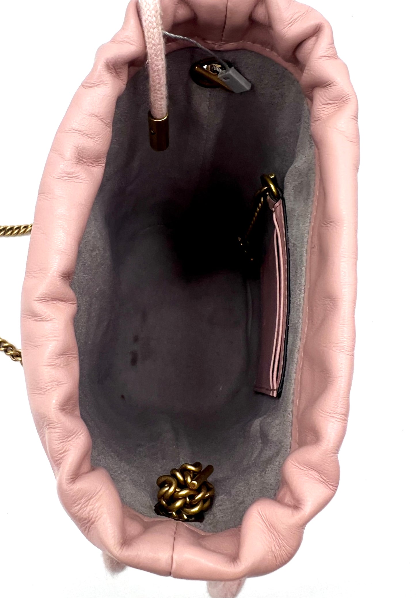 Gucci Marmont Sakura Pink Mini Bucket Bag (🇵🇭P37,840)